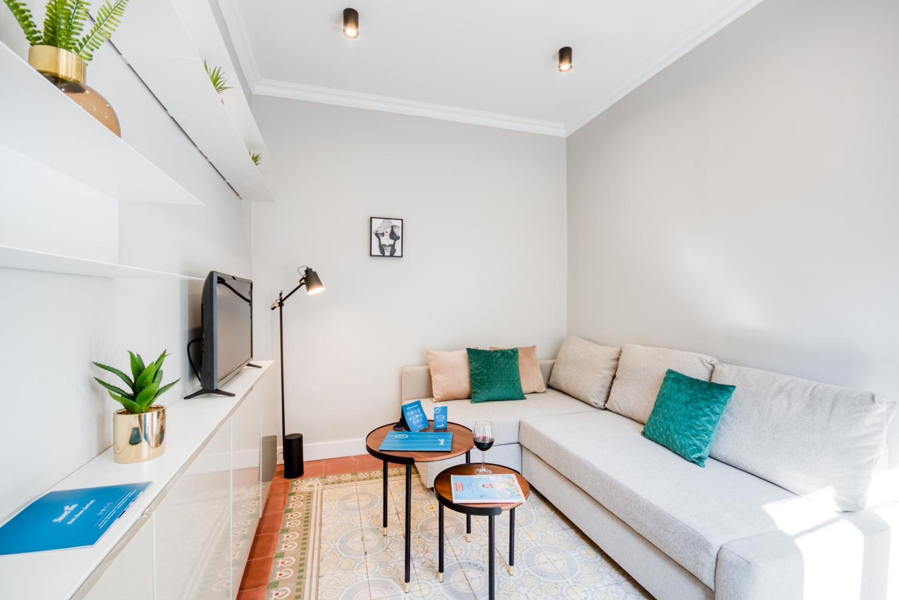 Apartamento con Balcón