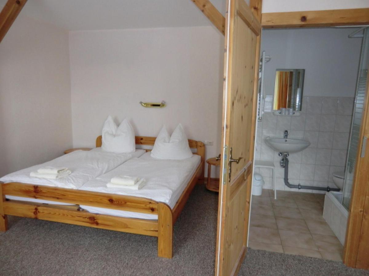 Standard Triple Room photo 1