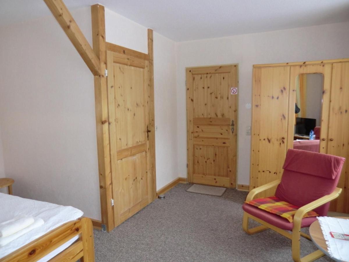 Standard Double Room photo 3