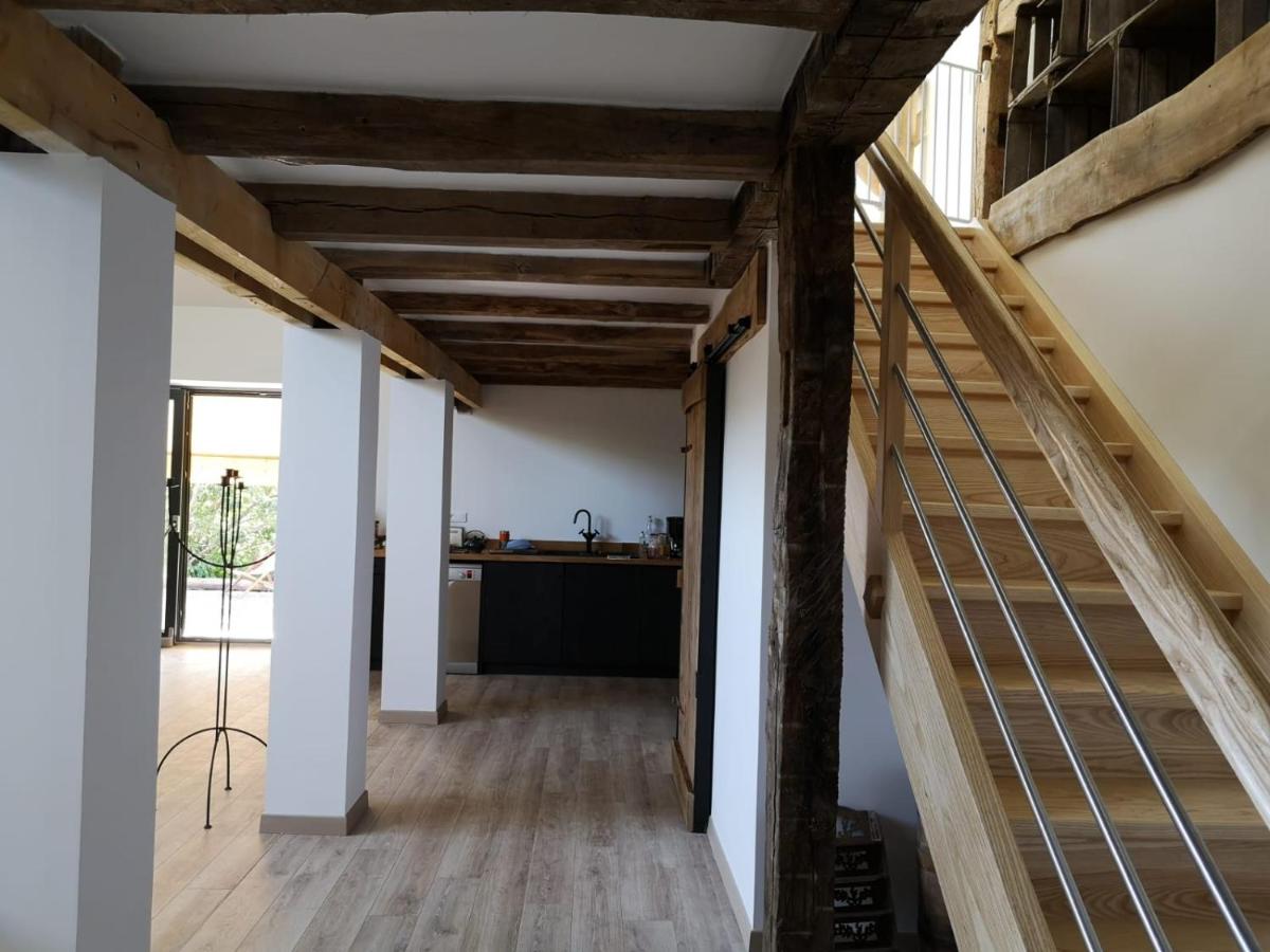 Four-Bedroom House photo 3