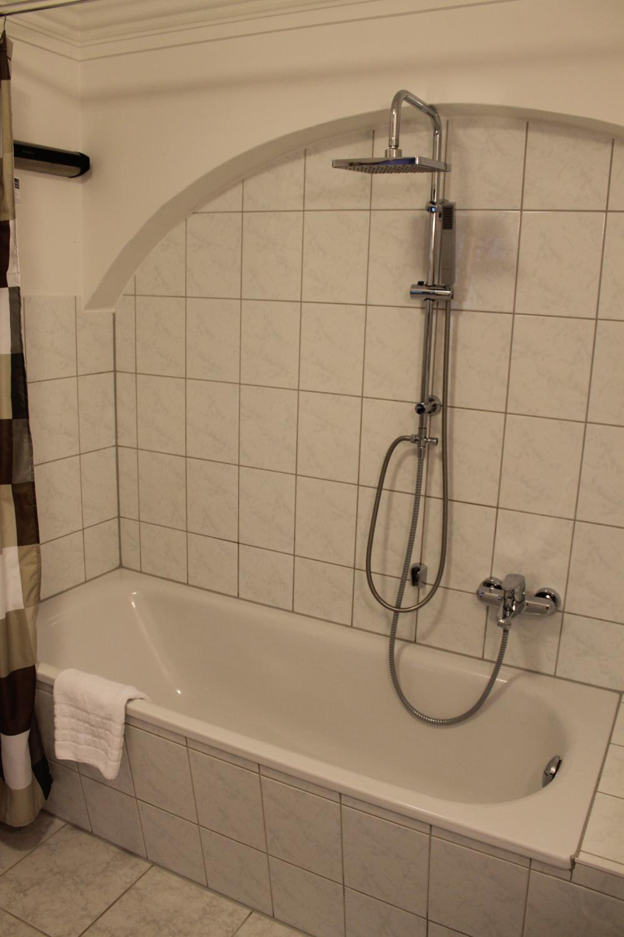 Family Room with Bathroom - Photo 10