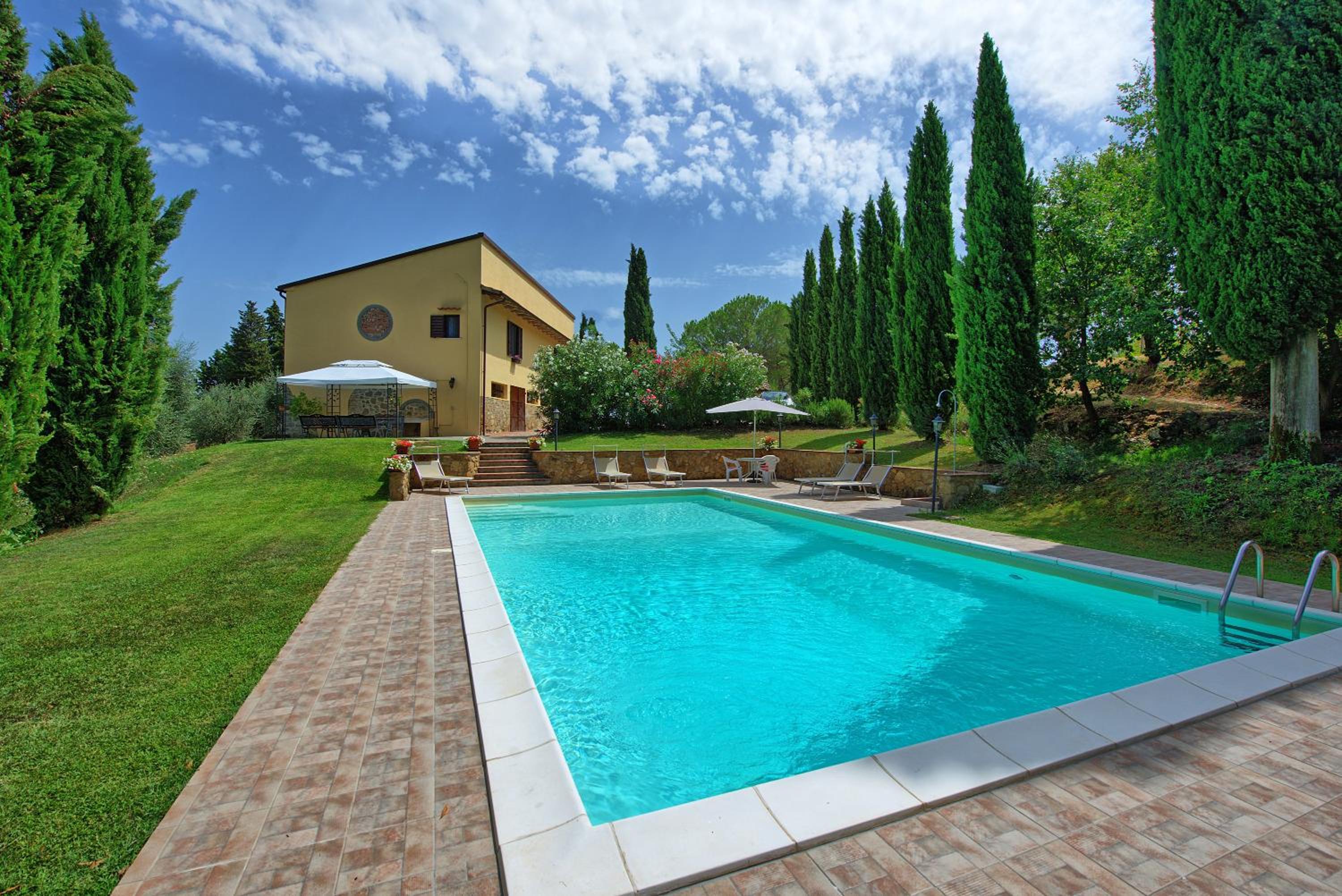 Villa with Private Pool photo 2