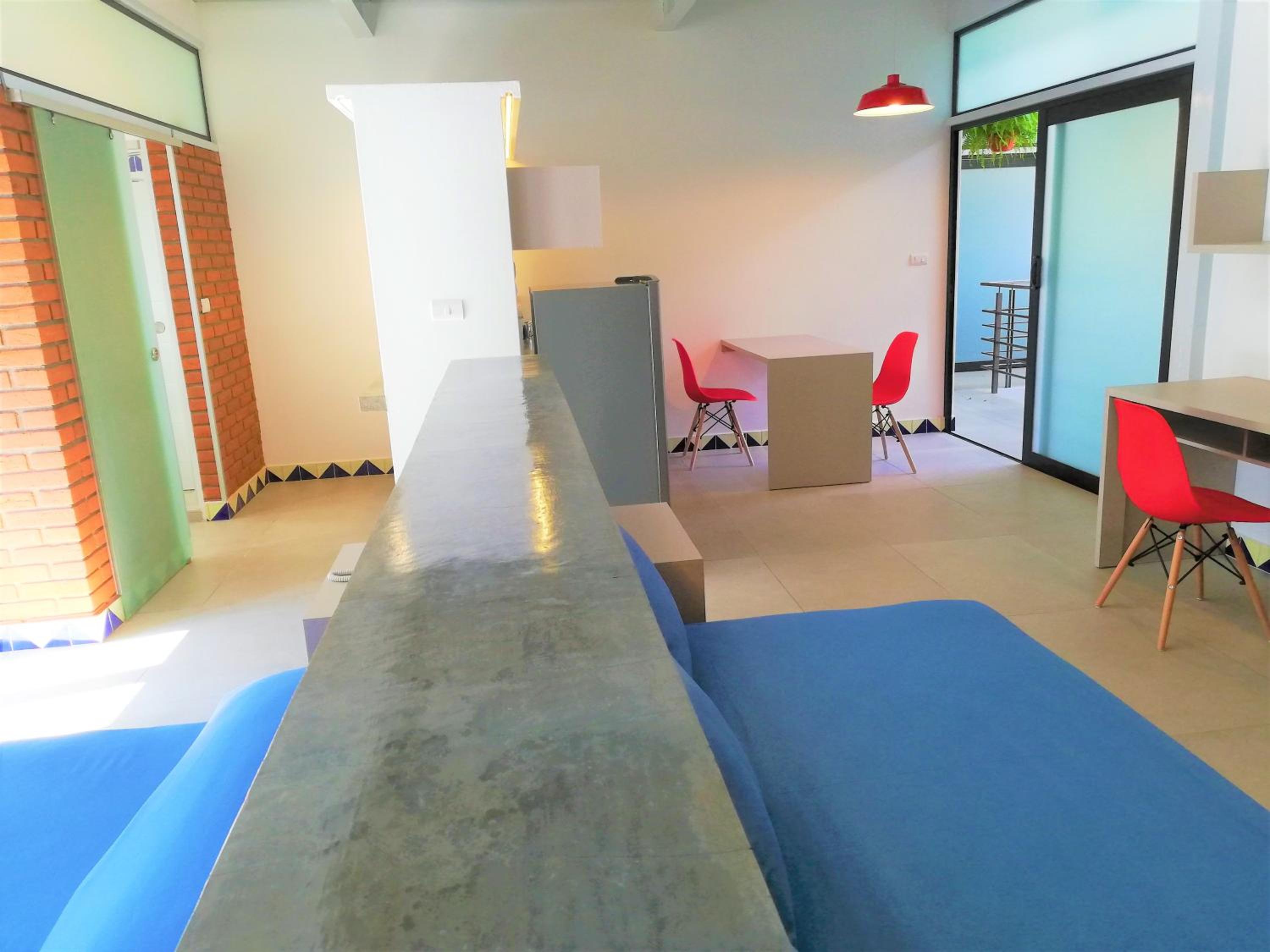 Suite with Balcony - Photo 2
