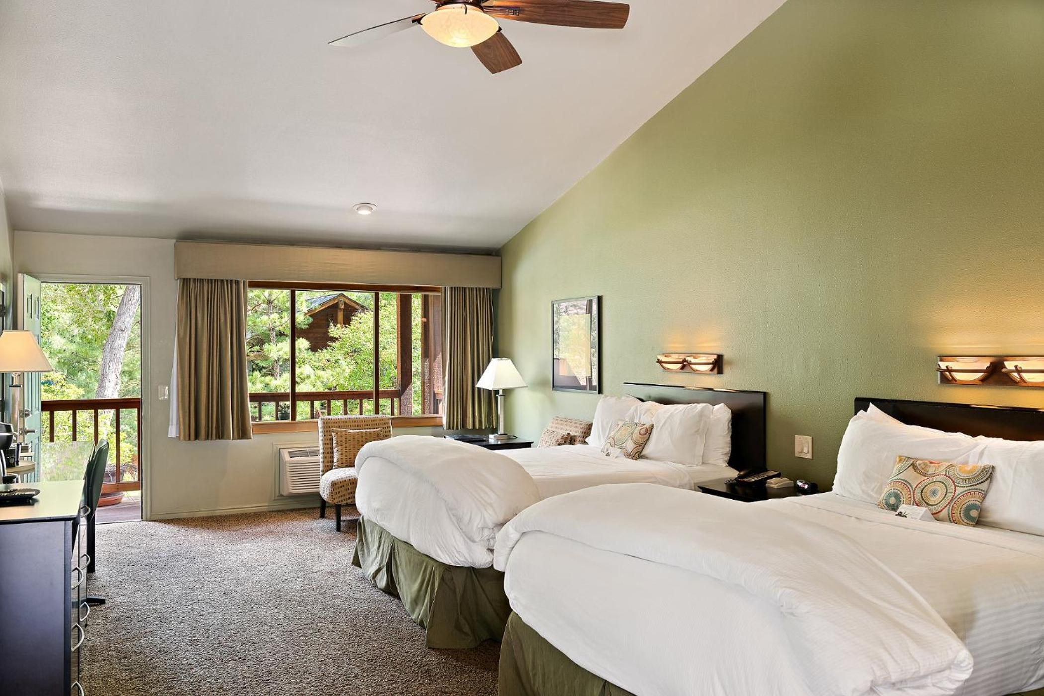 Queen Room with Two Queen Beds - Balcony
