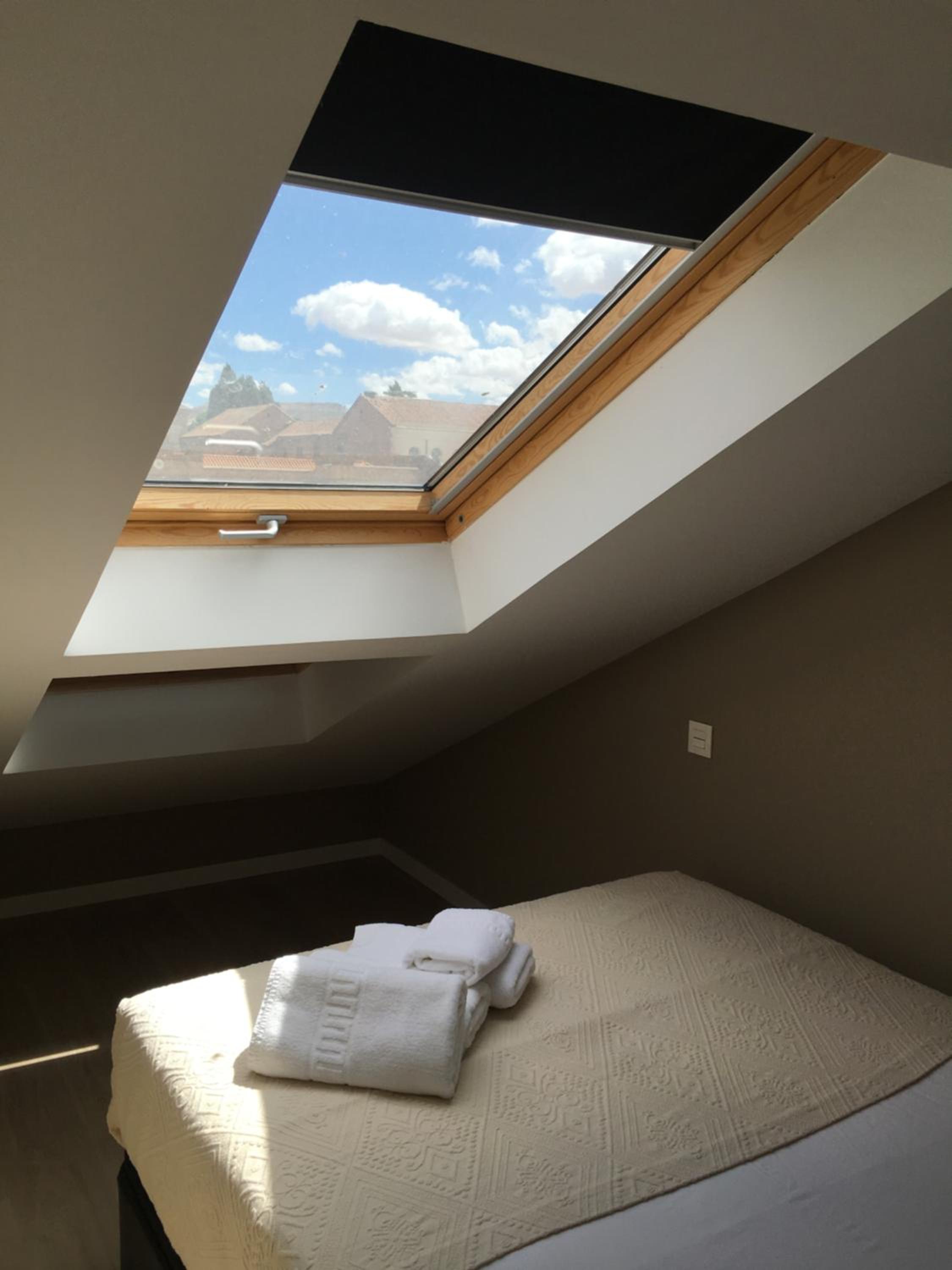 Apartment with Terrace - Photo 4