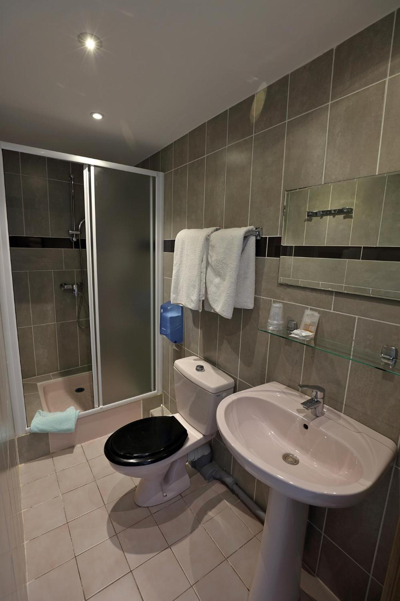 Single Room photo 3