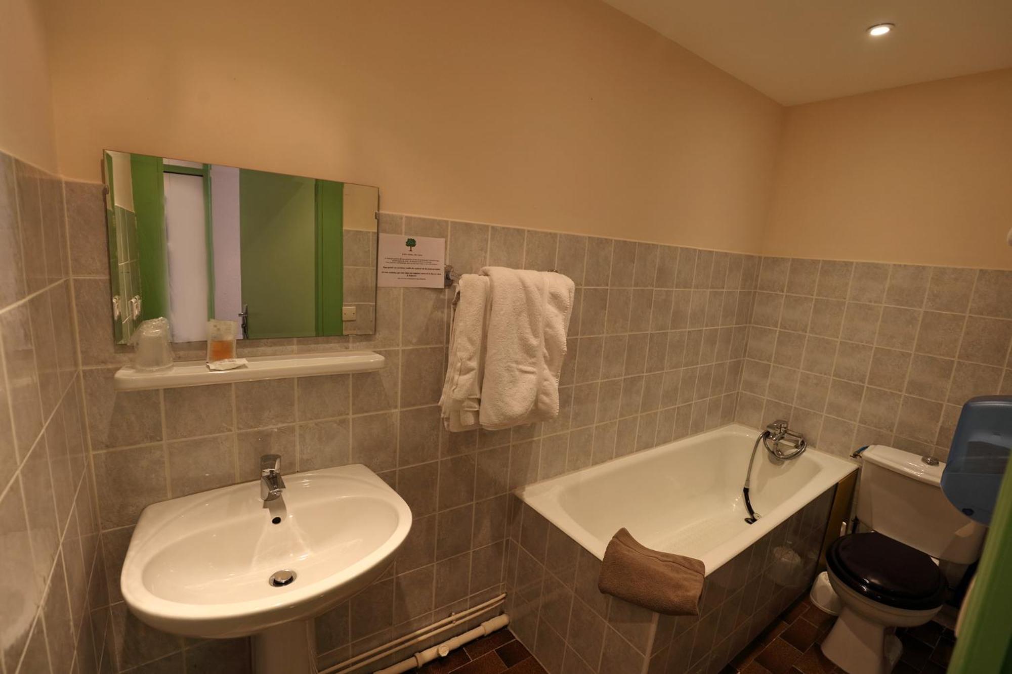 Double Room with Courtyard View photo 3