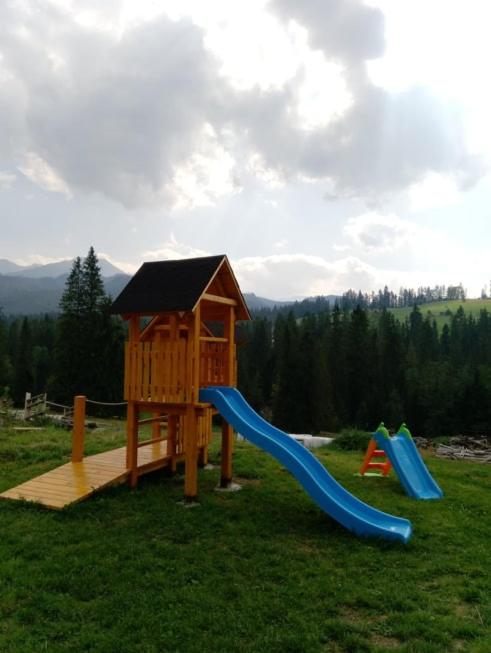 Two-Bedroom Chalet - Photo 10