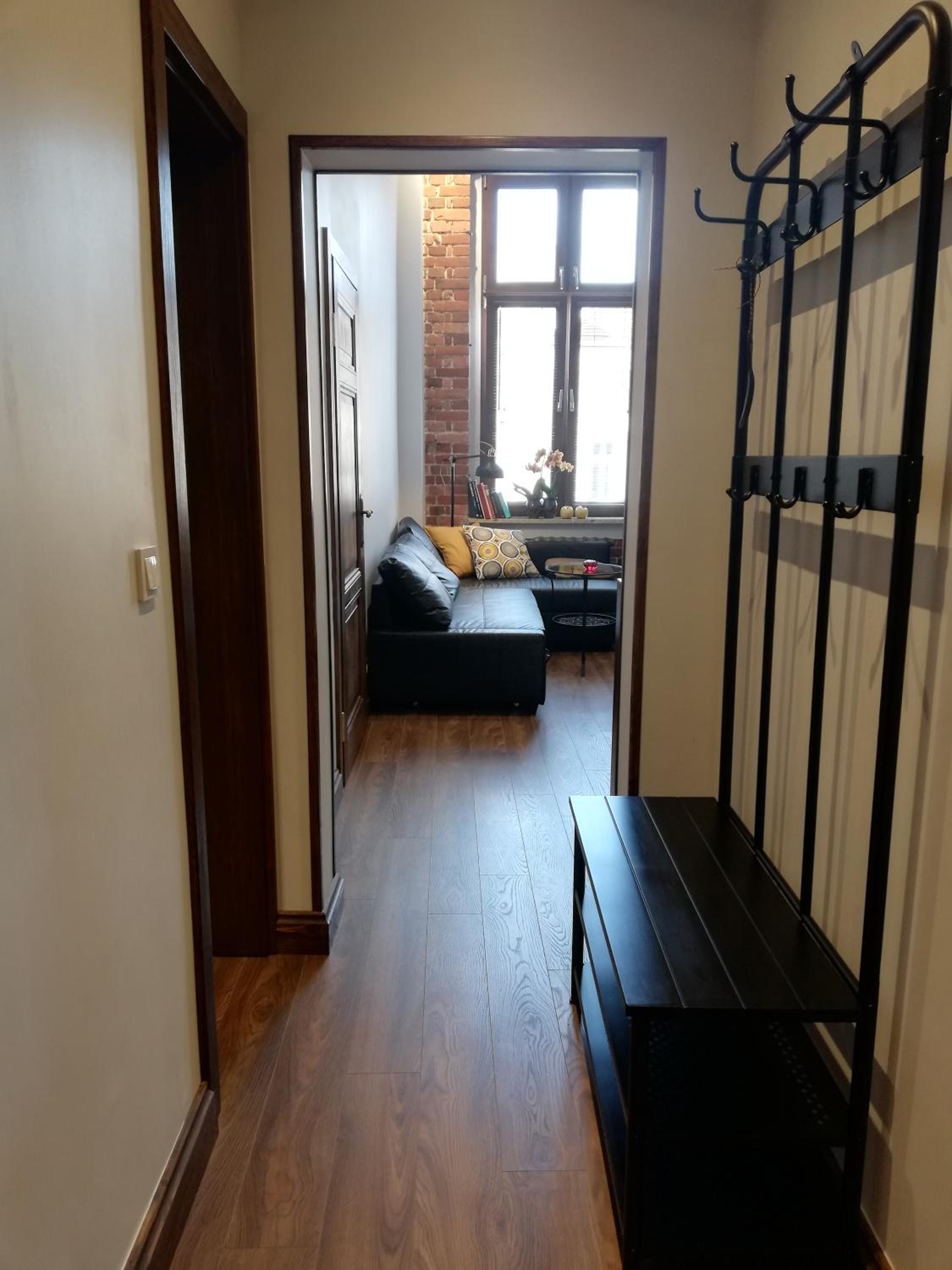 One-Bedroom Apartment photo 3