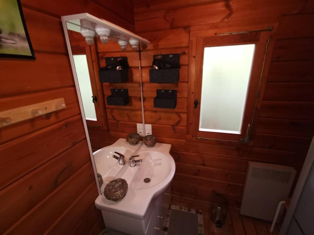 Three-Bedroom Chalet photo 1