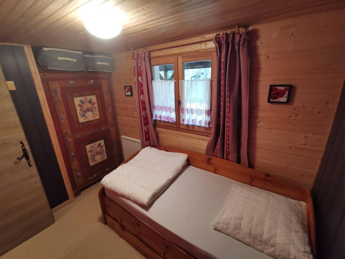 Three-Bedroom Chalet photo 2