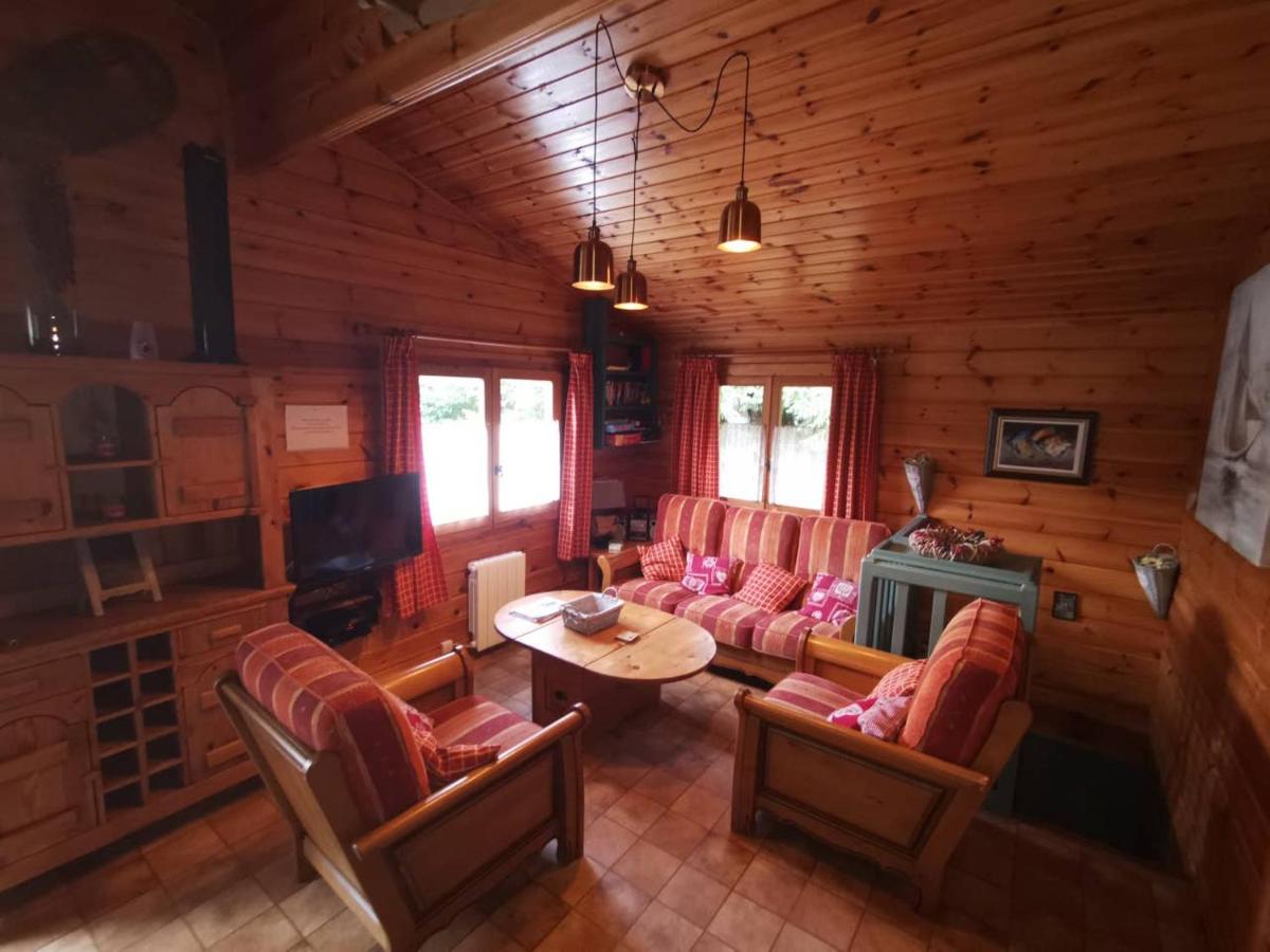 Three-Bedroom Chalet photo 3