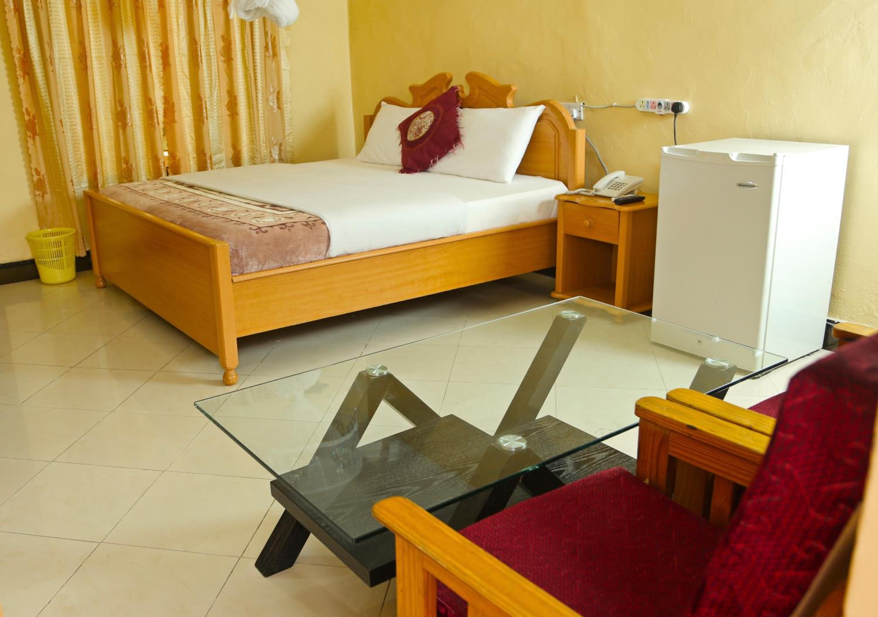 Twin Bed Room