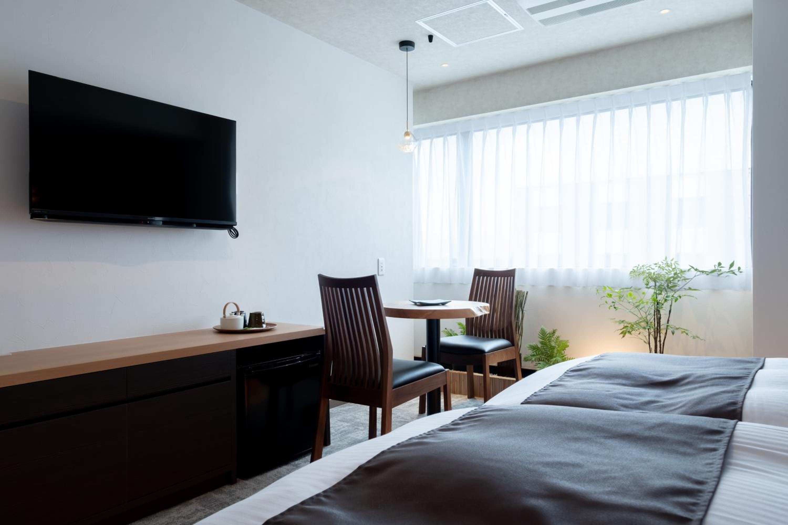 Standard Twin Room (Up to 2 Adults) - Non Smoking - Photo 5