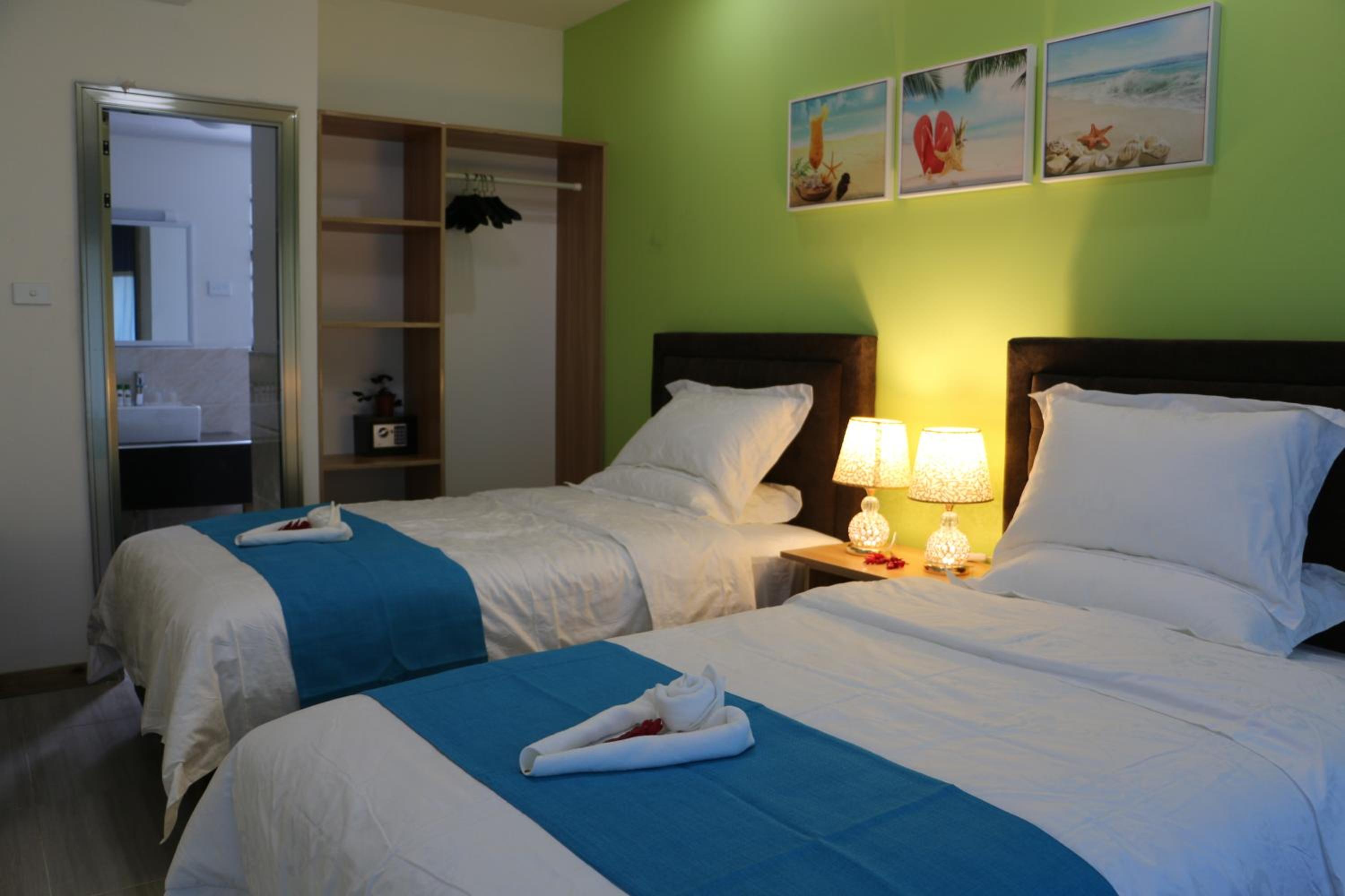 Budget Twin Room photo 3