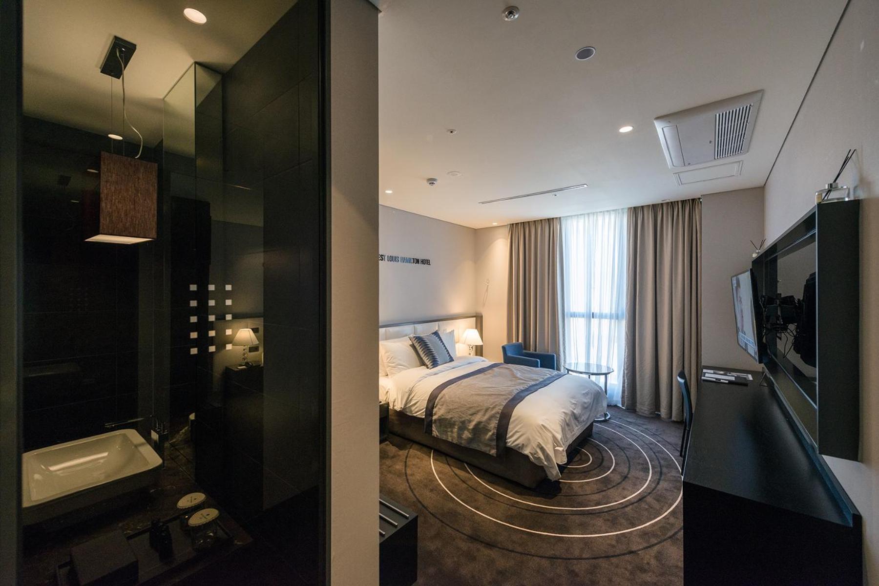 Deluxe Queen Room photo 2
