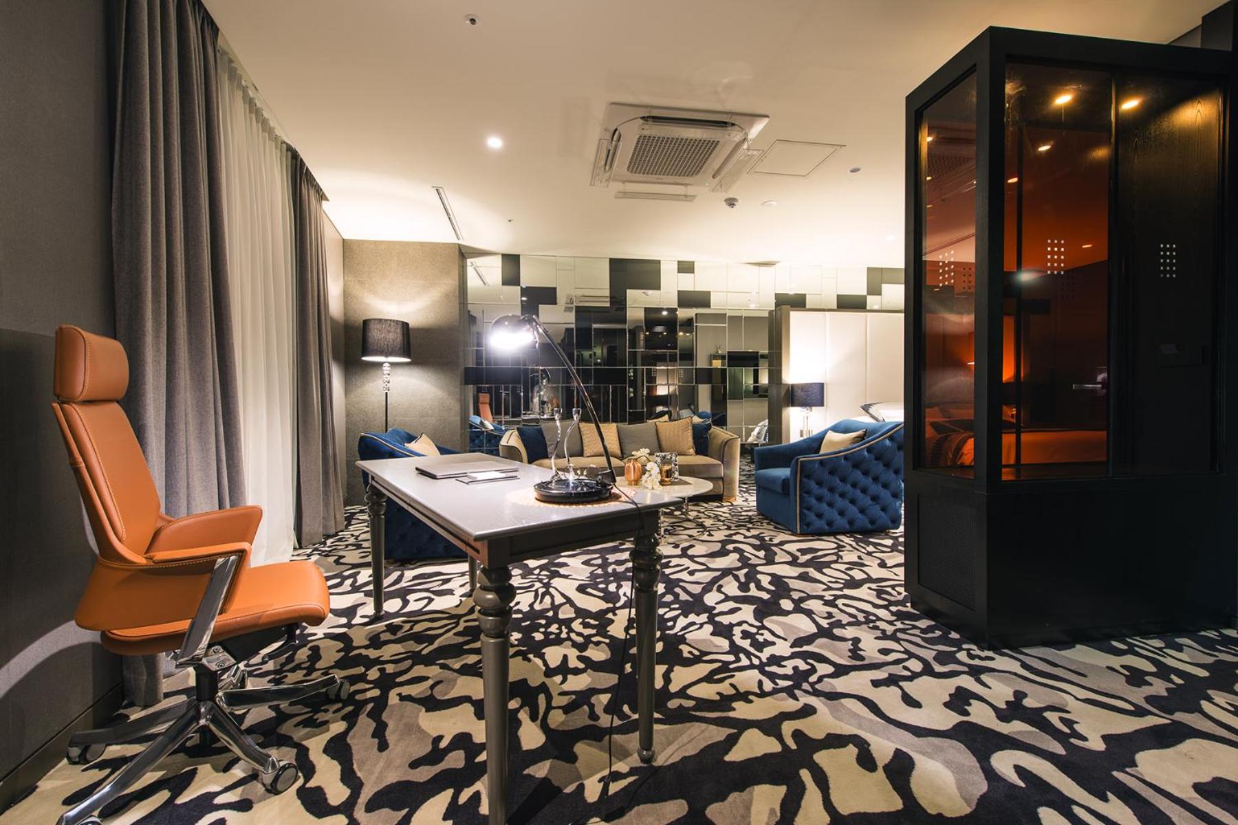 Presidential Suite photo 2
