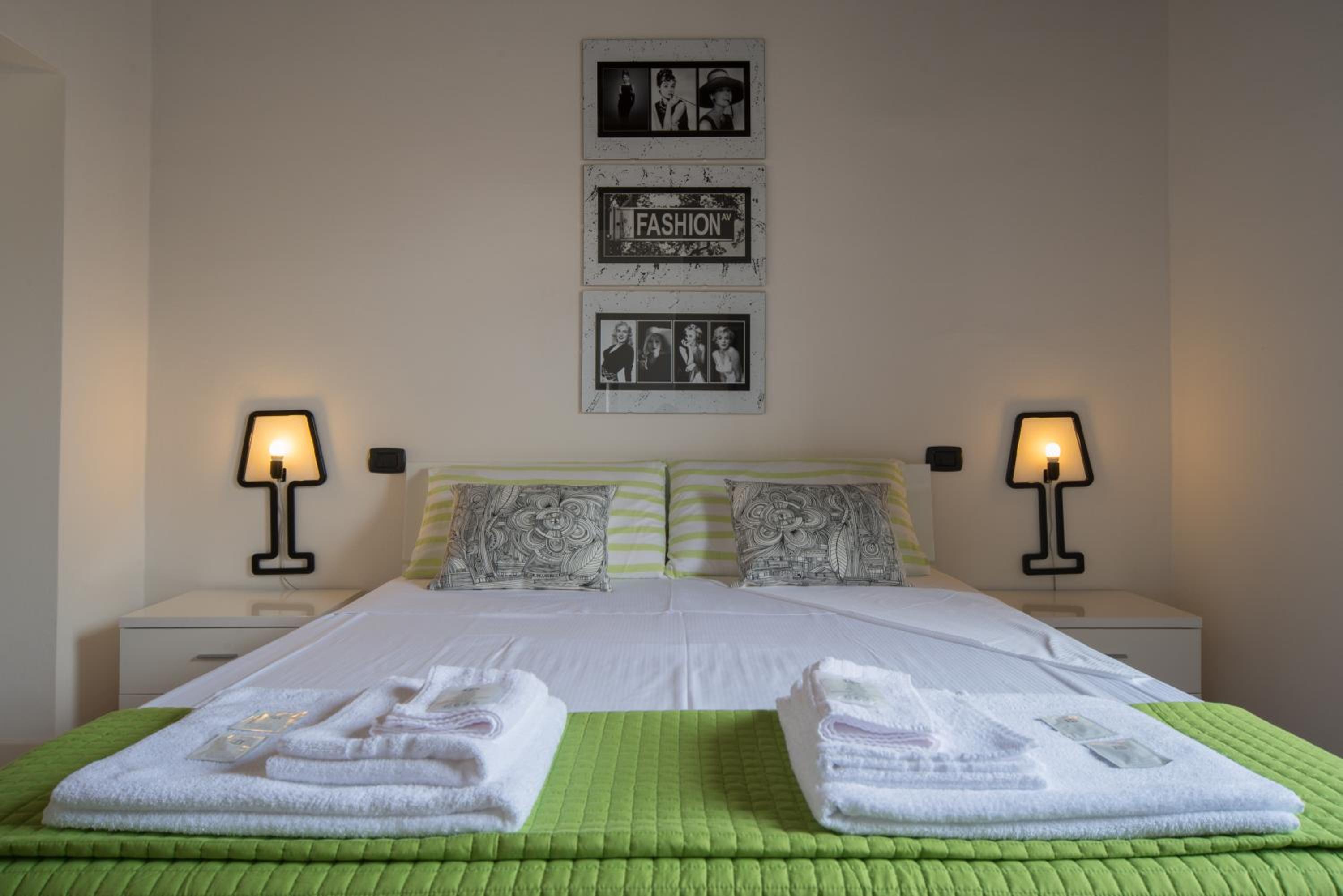 One-Bedroom Apartment (4 Adults)