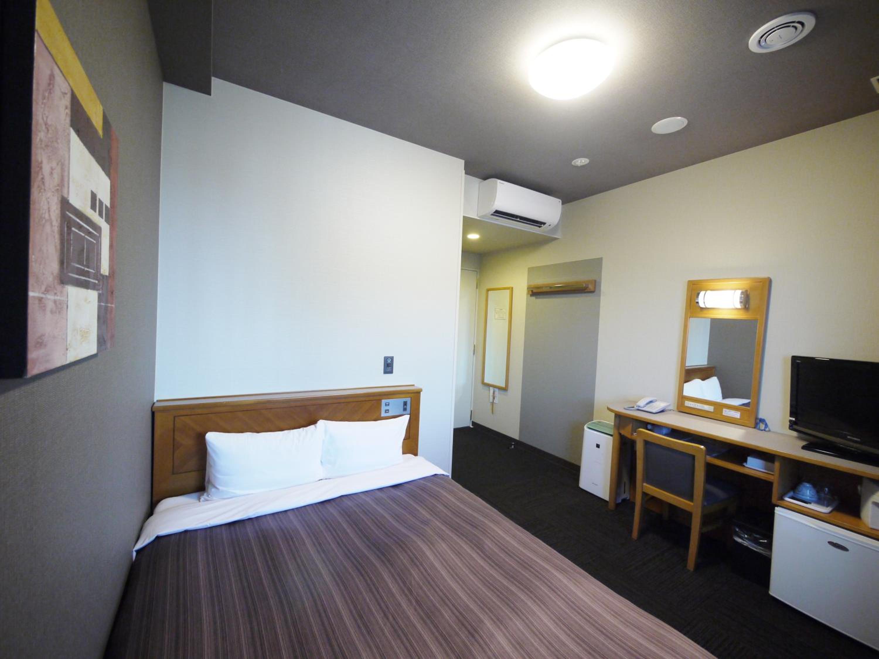 Standard Double Room - Non-Smoking - Photo 6