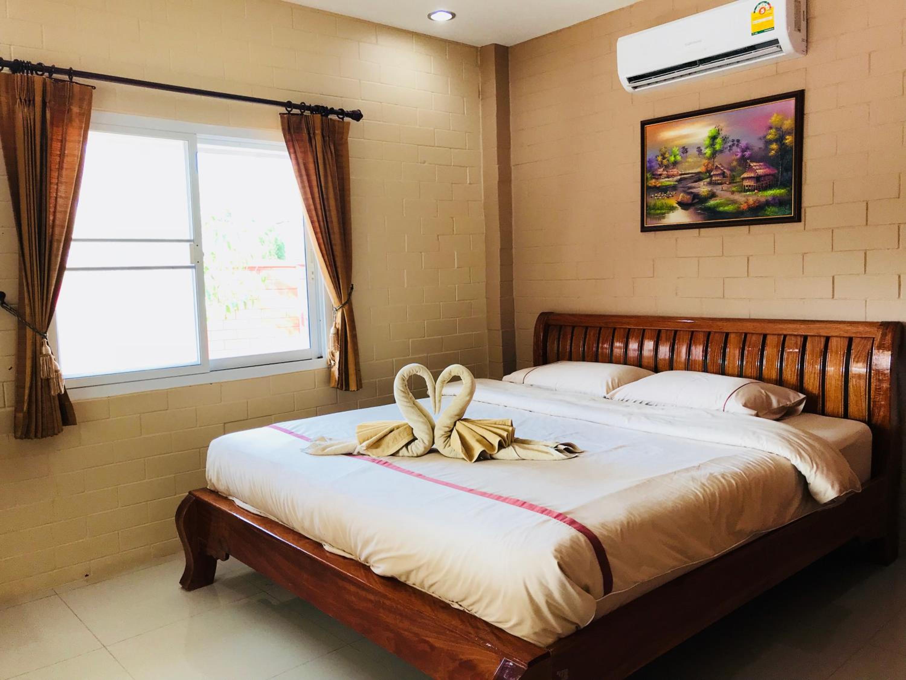 Suite (2 Adults) photo 2