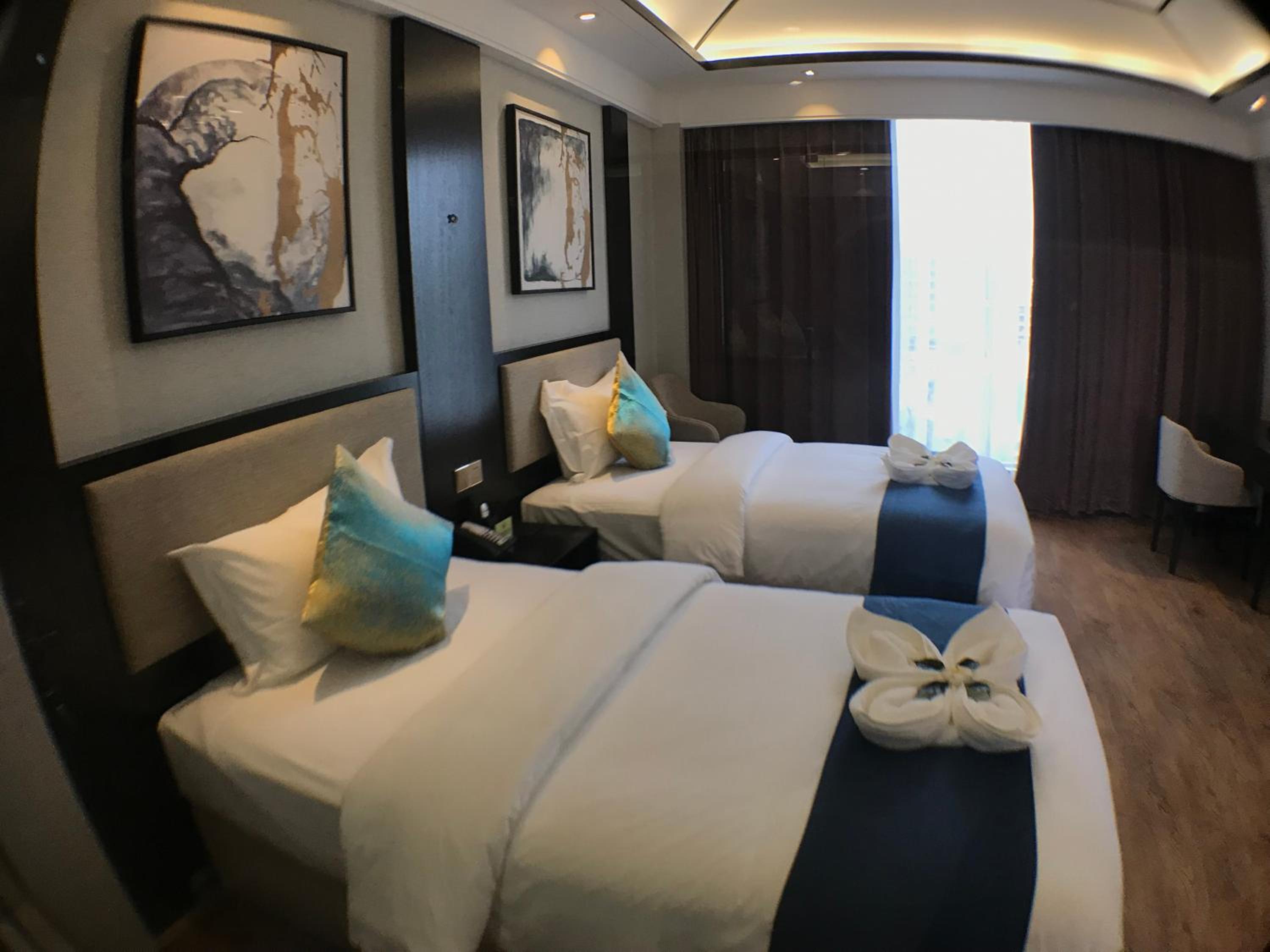 Deluxe Twin Room - Photo 6