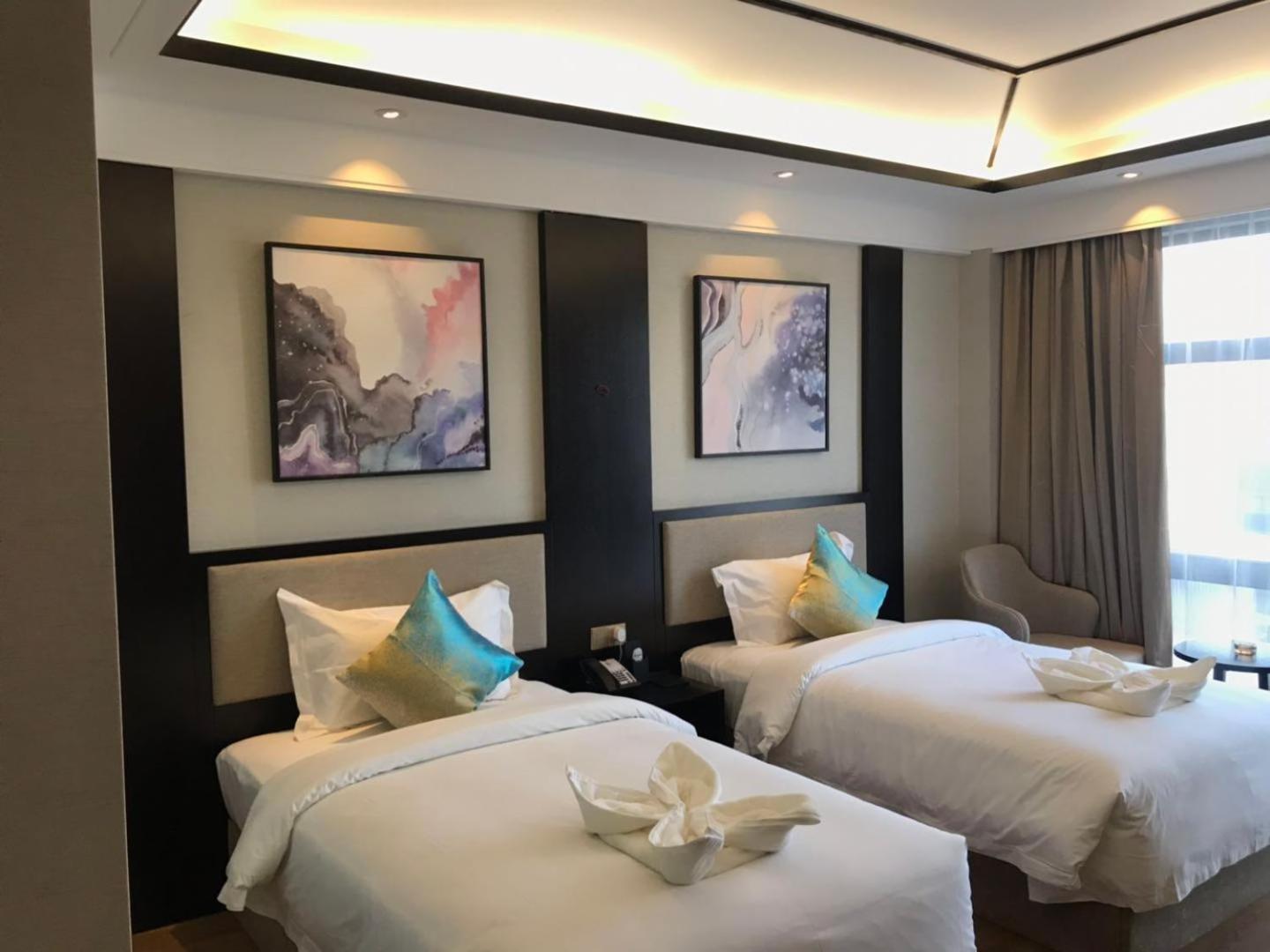 Deluxe Twin Room - Photo 14
