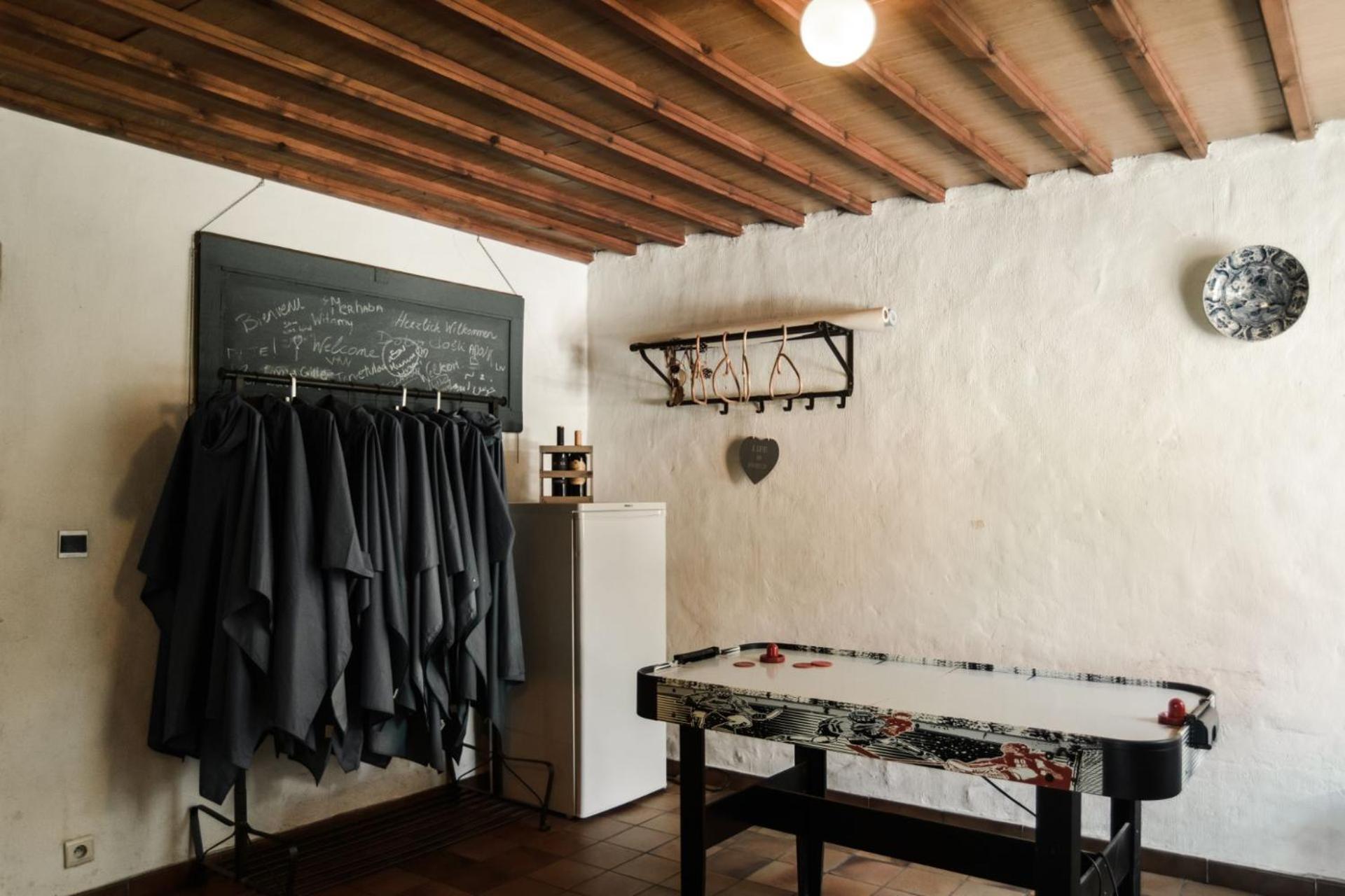 Holiday Home with 9 rooms (24 Adults) photo 2