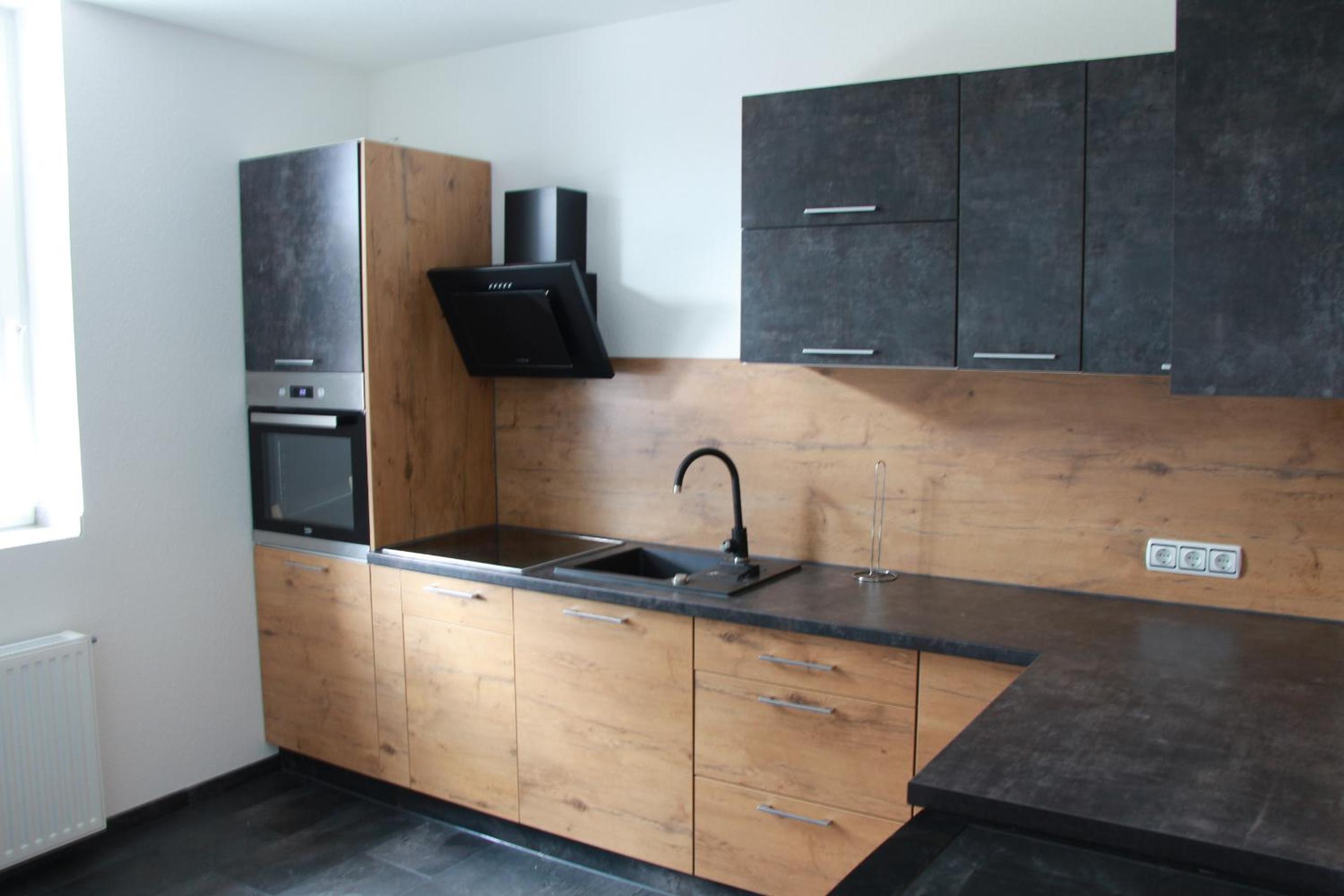 One-Bedroom Apartment - Photo 6
