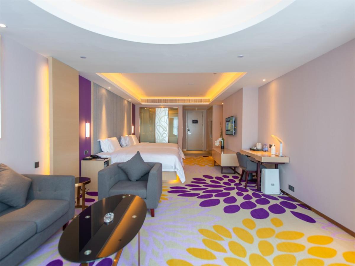Deluxe Triple Room photo 3