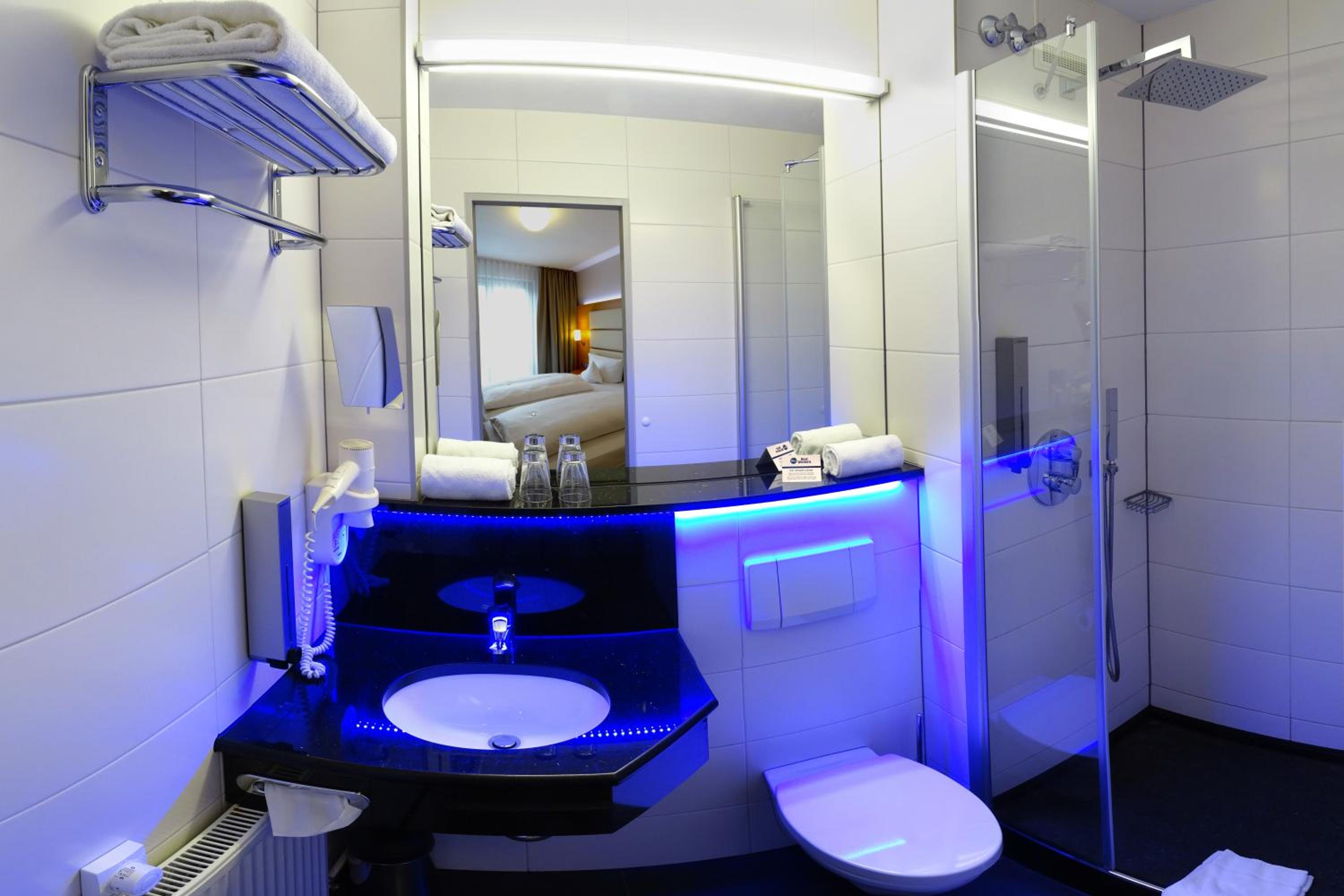 Standard Double Room - Photo 4