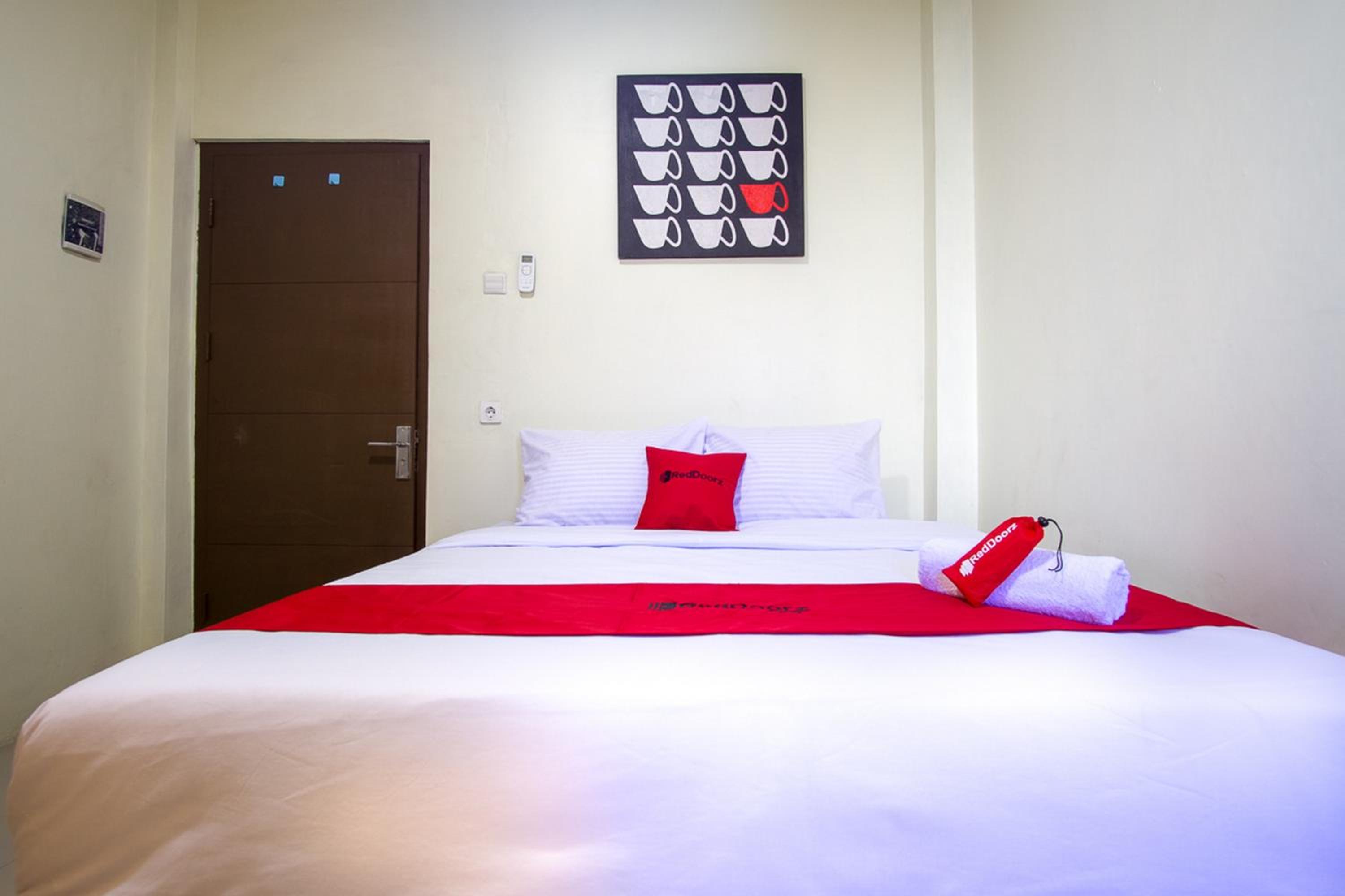 Economy Double Room photo 3