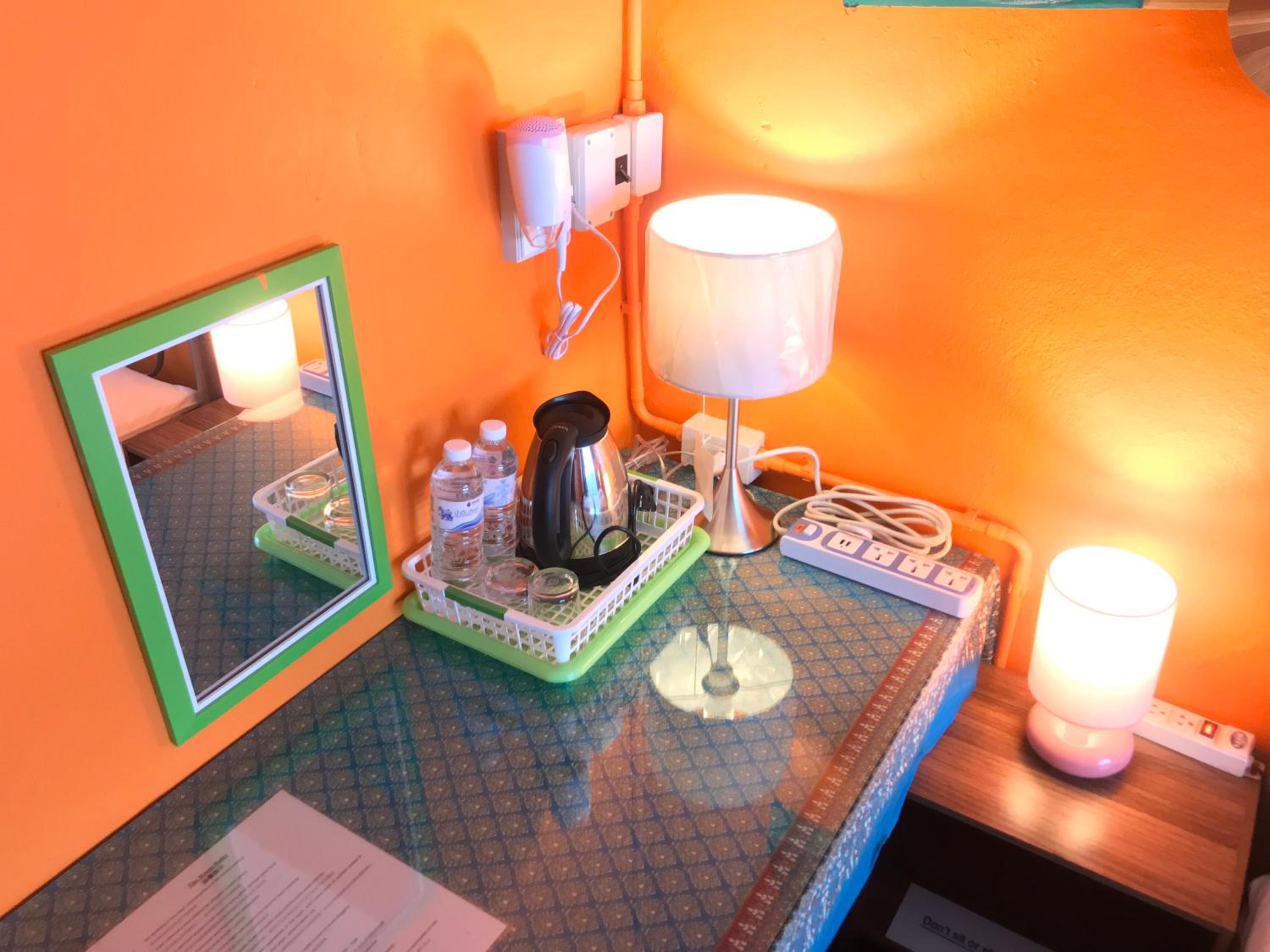 Double Room with Private Bathroom - Photo 4