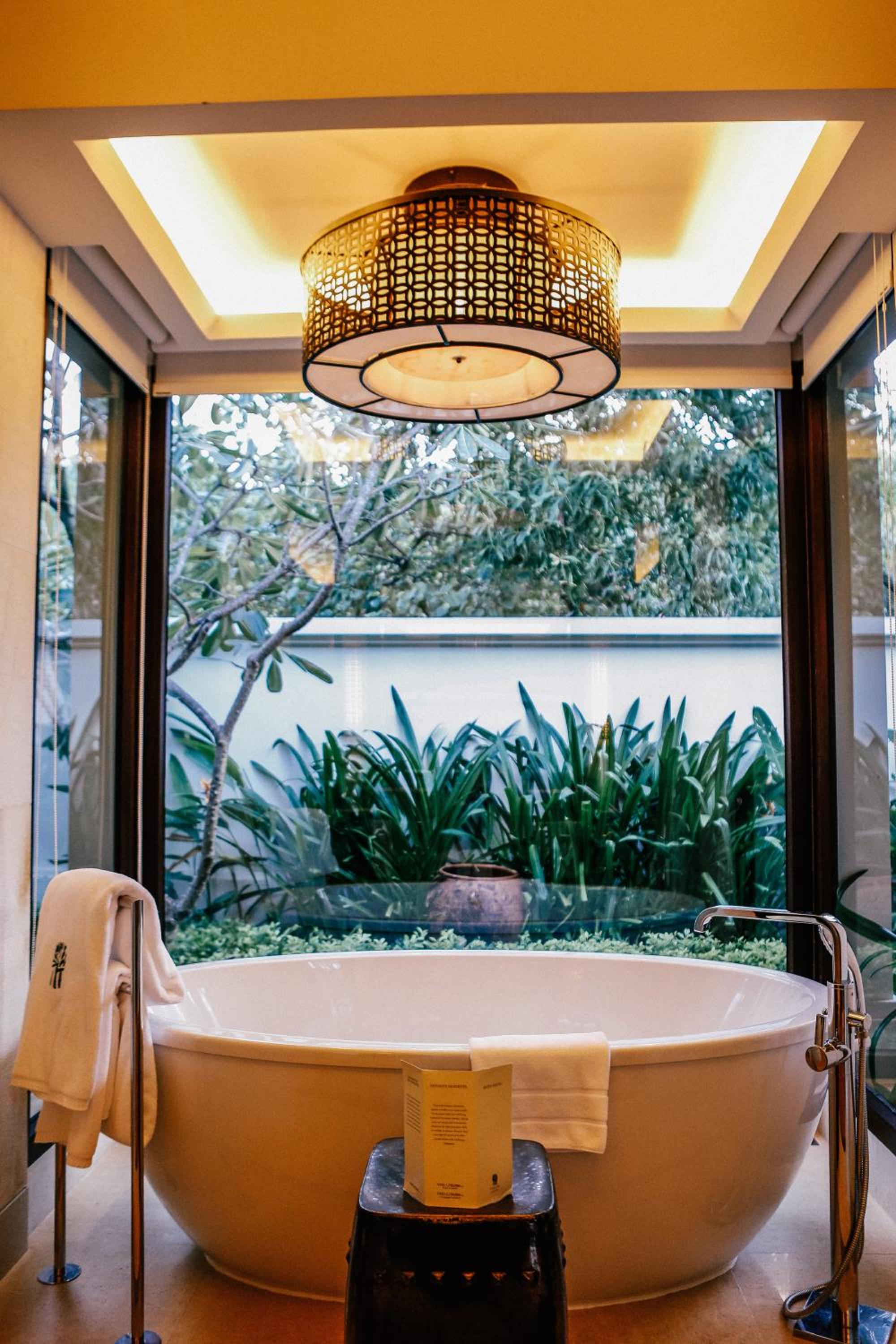 One-Bedroom Lagoon Pool Villa - King - Photo 5