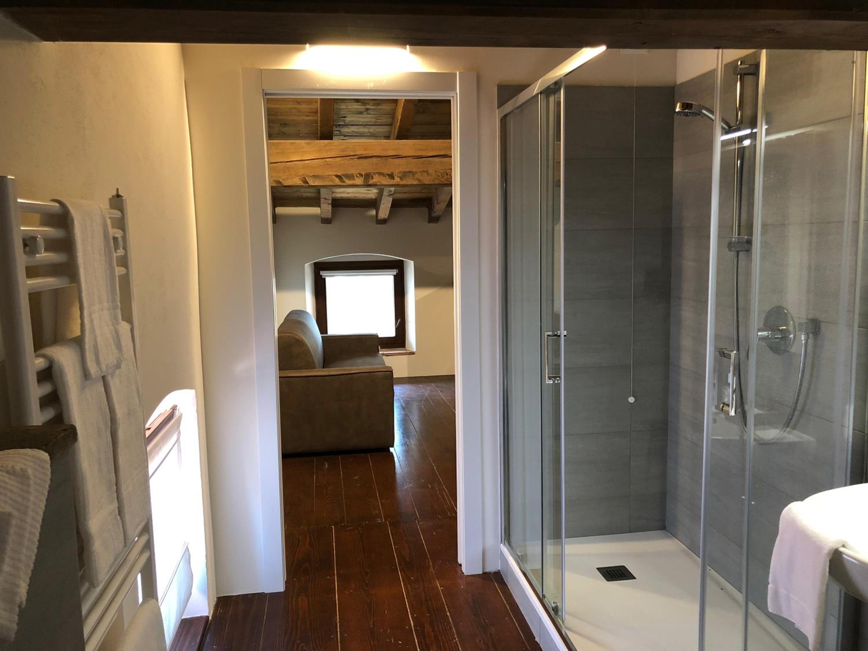 Deluxe Quadruple Room - Photo 5