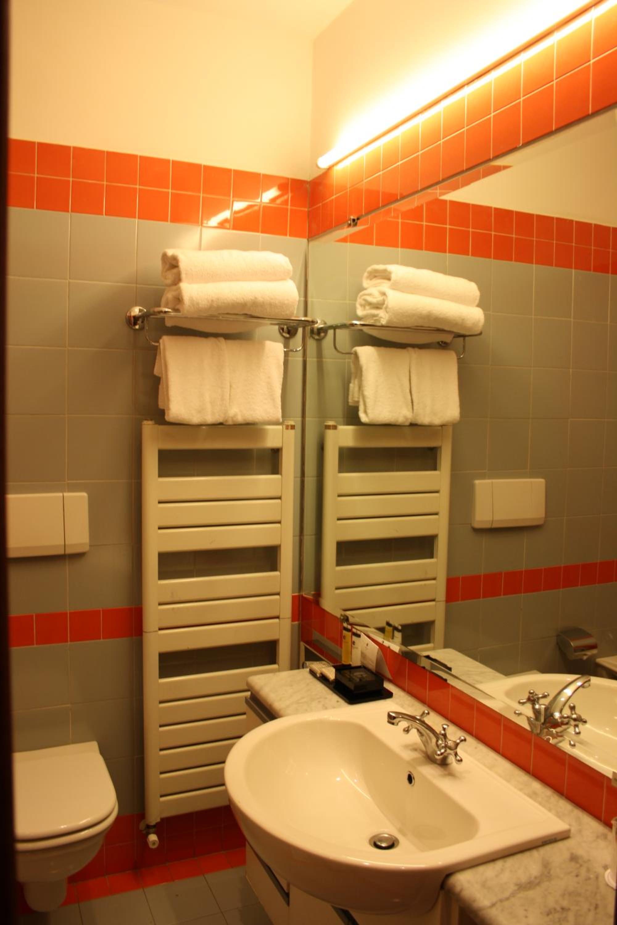 Economy Single Room