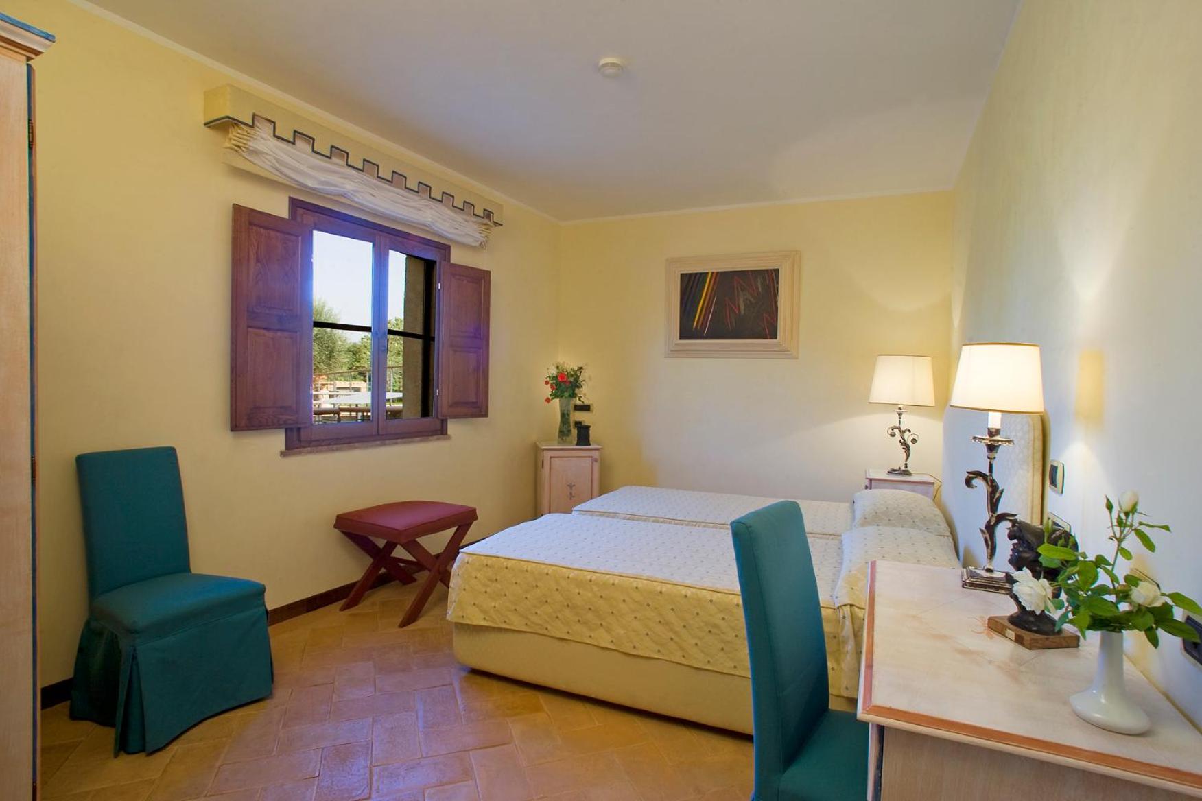 Superior Double Room - Photo 2