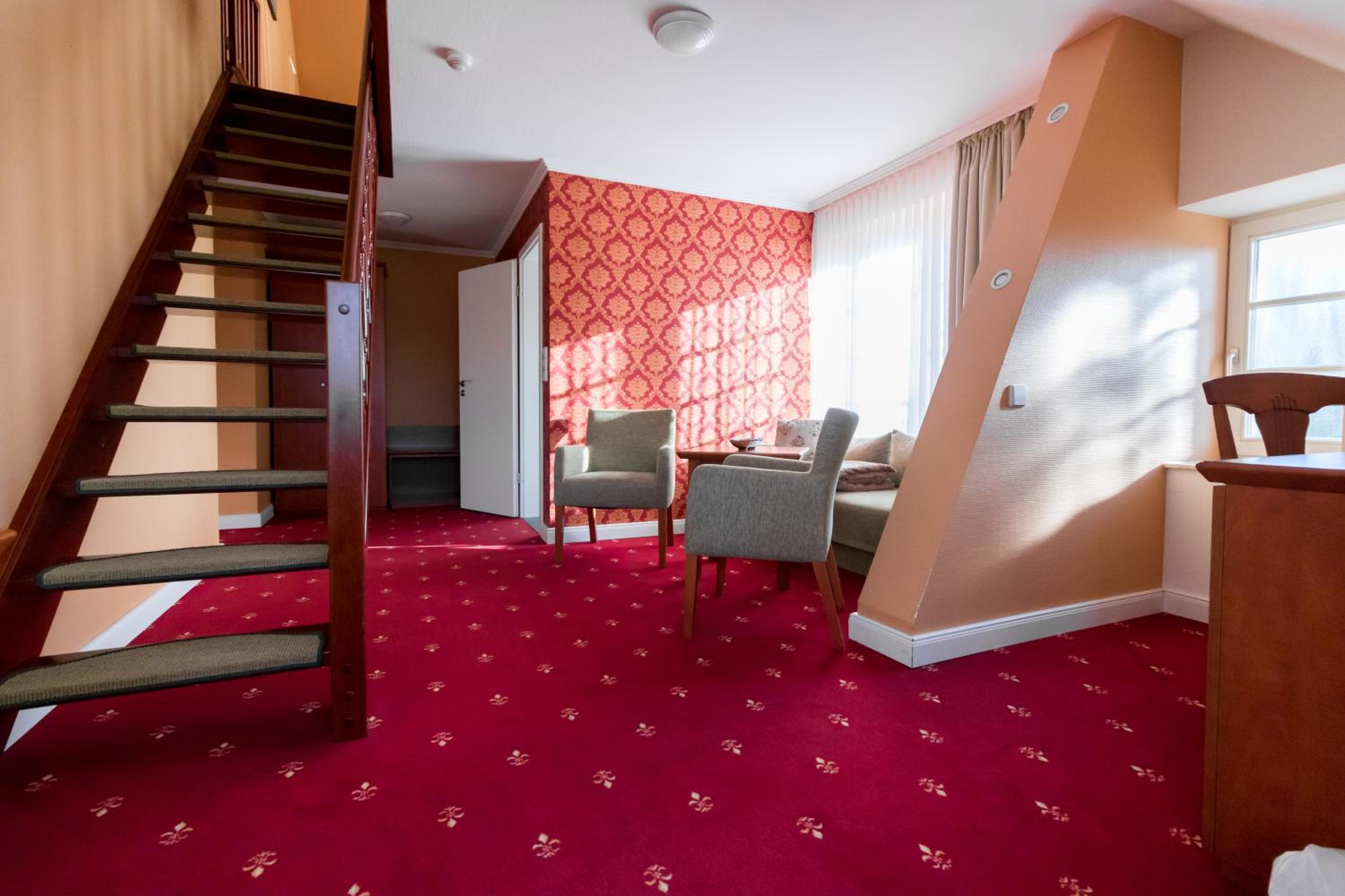 One-Bedroom Suite photo 3