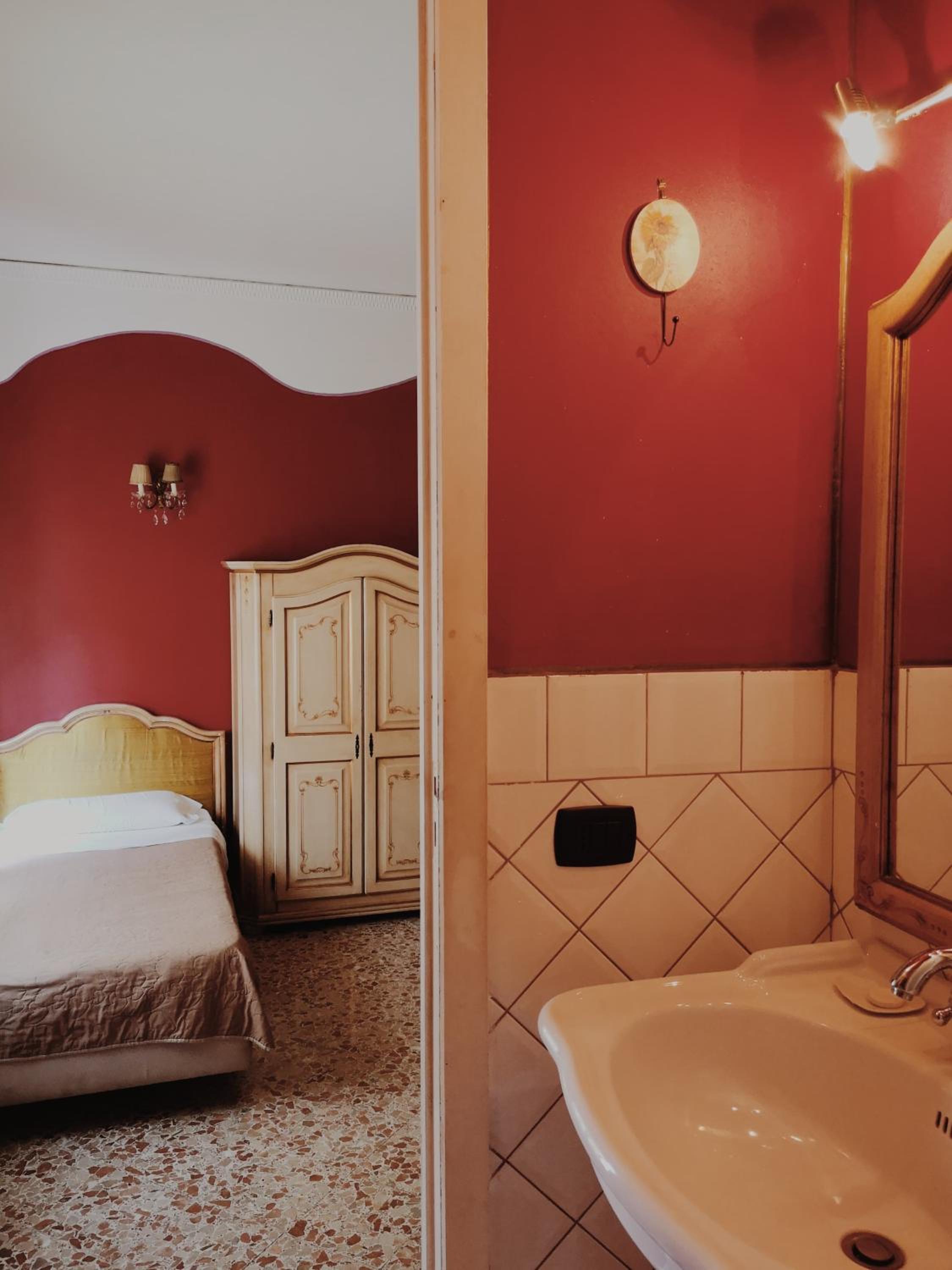Triple Room photo 3