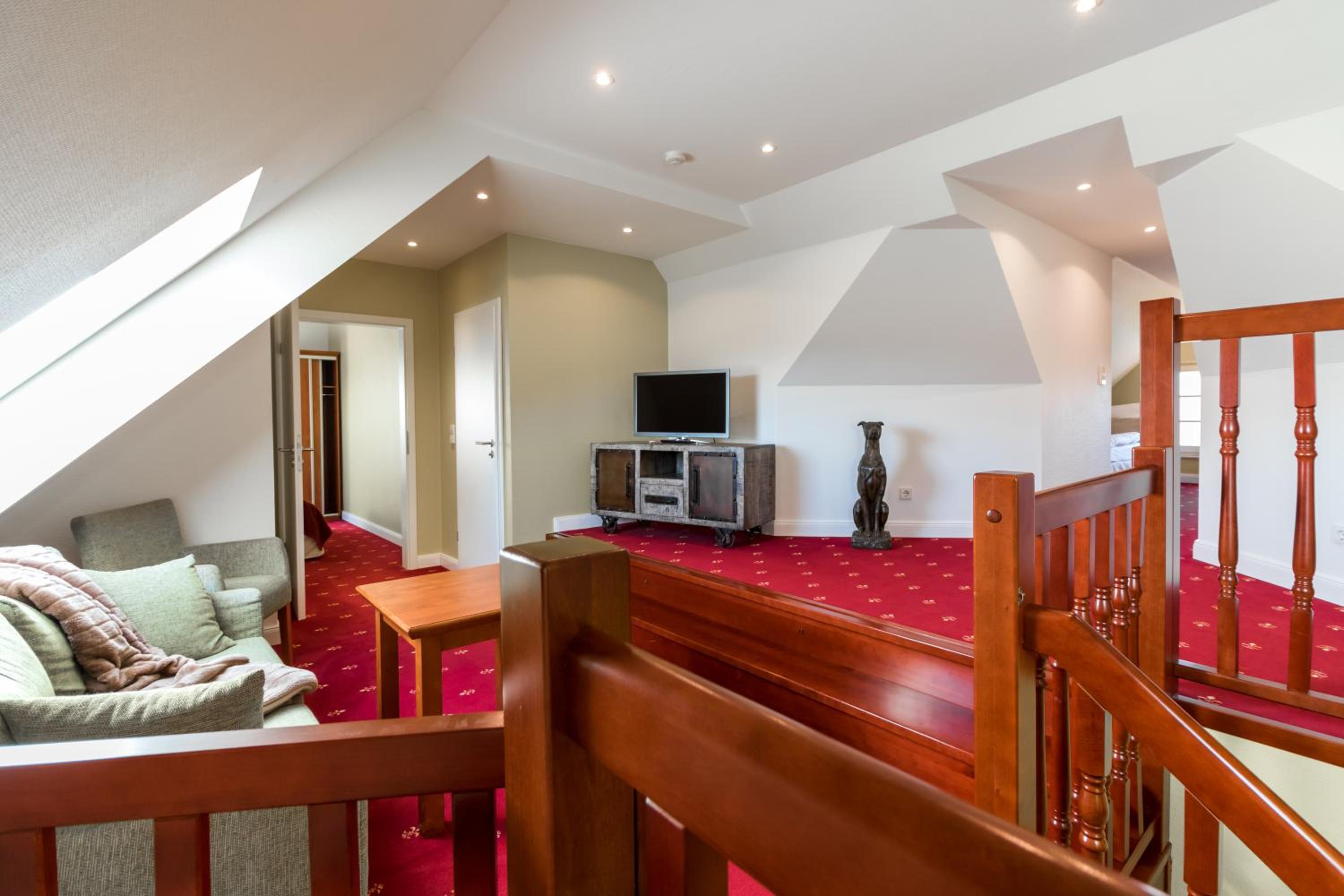 Two-Bedroom Suite photo 3
