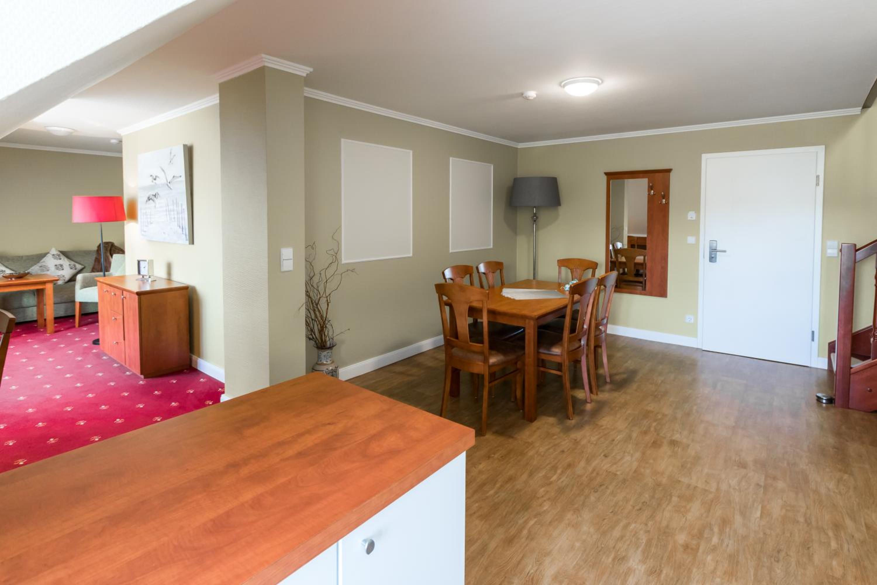 Three-Bedroom Suite photo 3