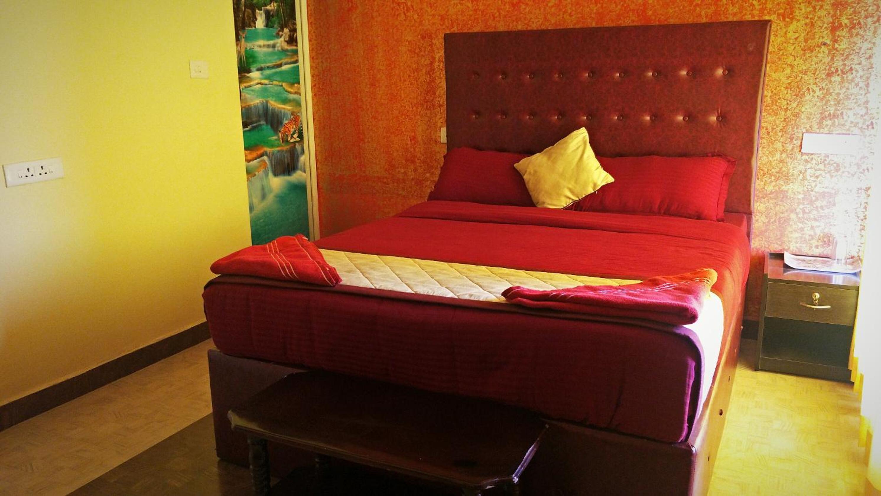 Two-Bedroom Holiday Home (Entire Villa) - Photo 4