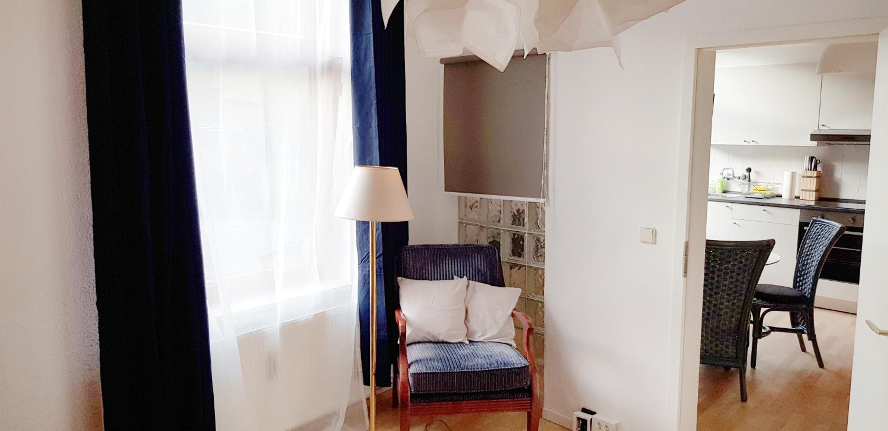 One-Bedroom Apartment - Photo 6
