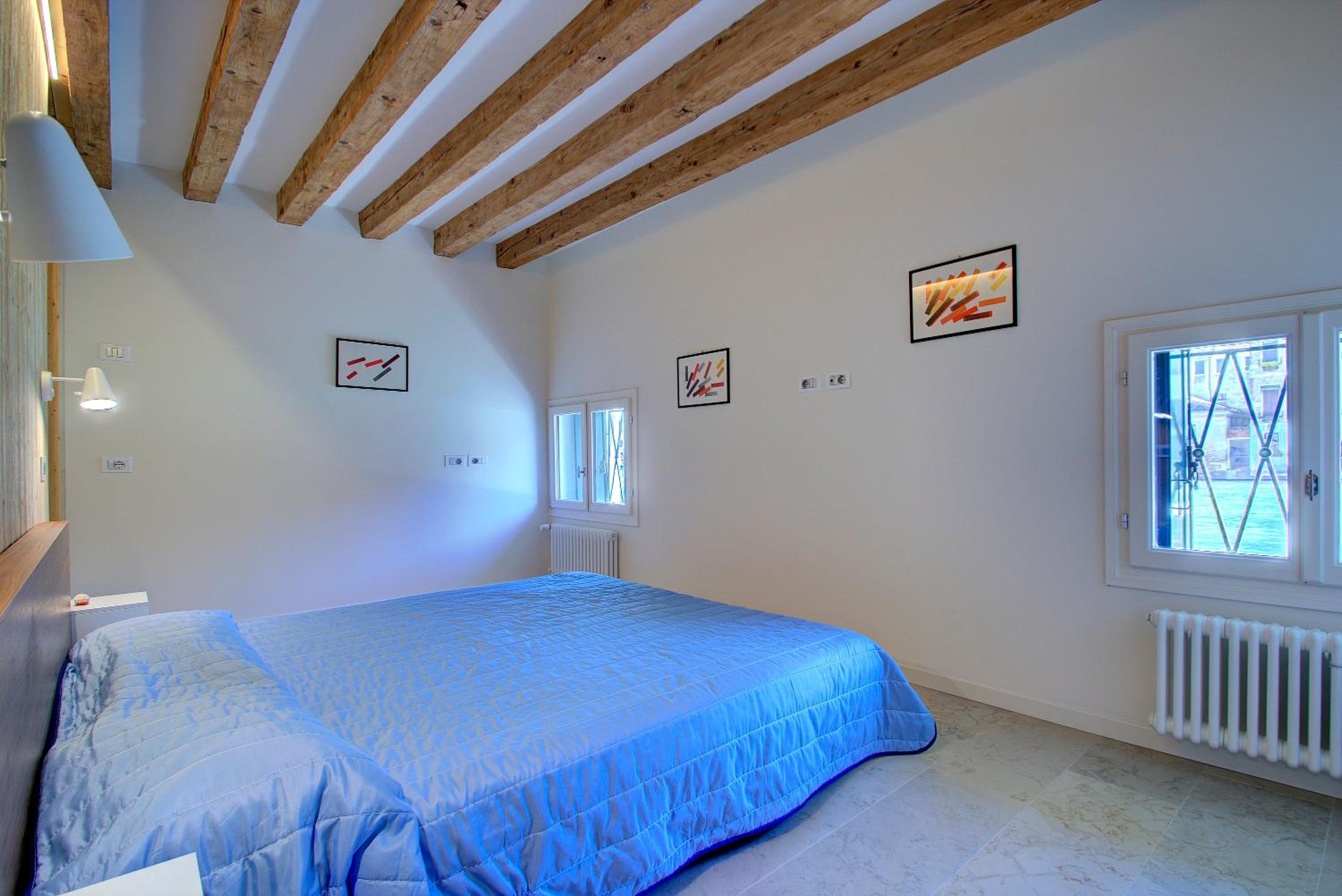 Apartment with Sea View photo 1