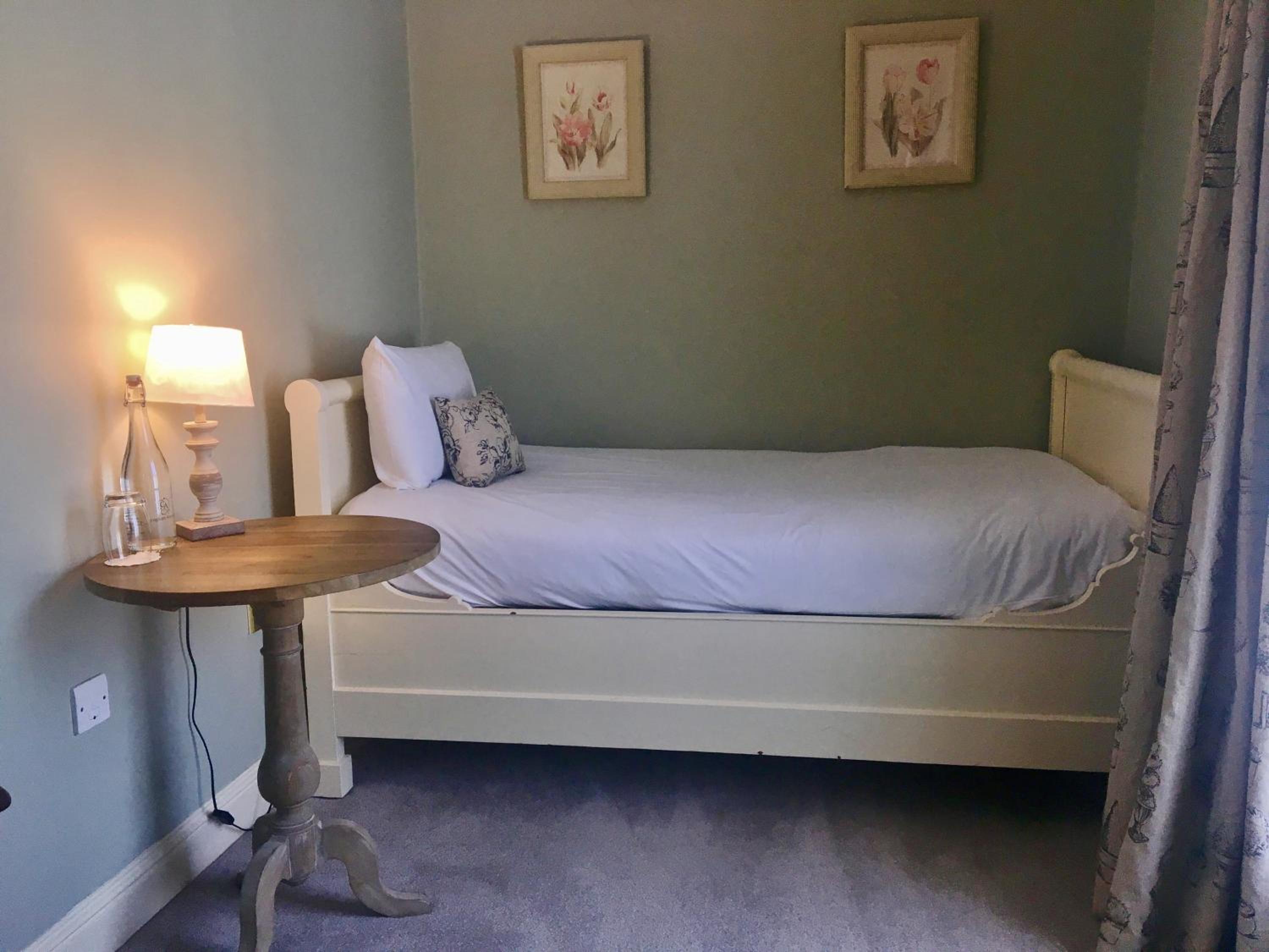 Triple Room - Photo 2