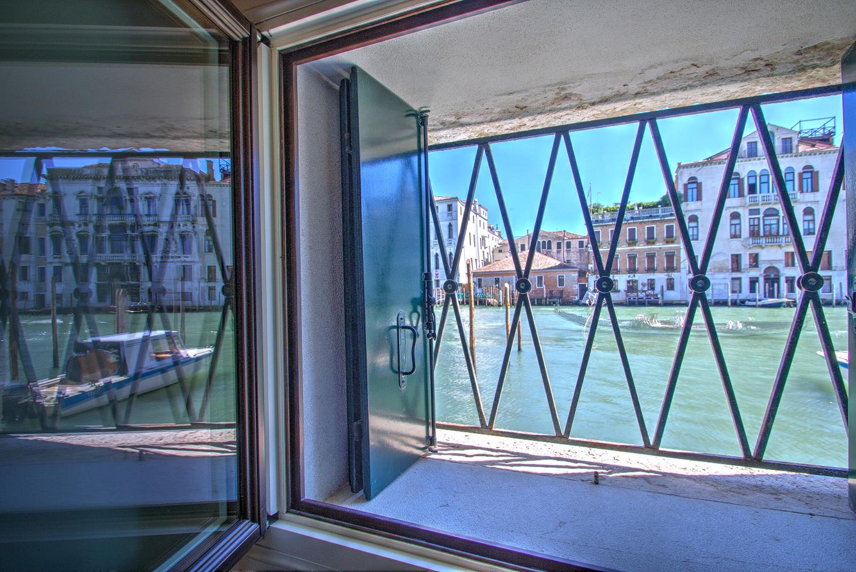 Apartment with Sea View photo 3