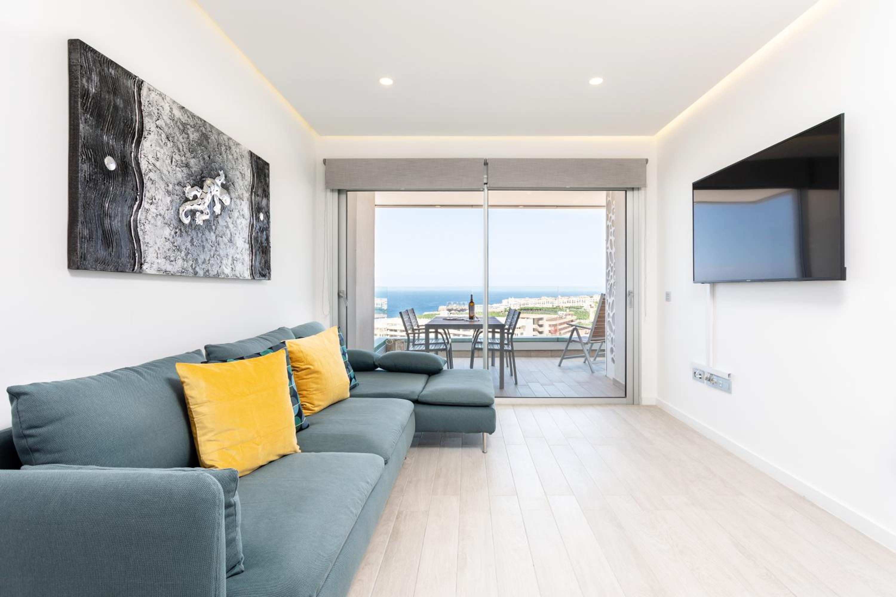 Apartamento de dos habitaciones con vista al mar