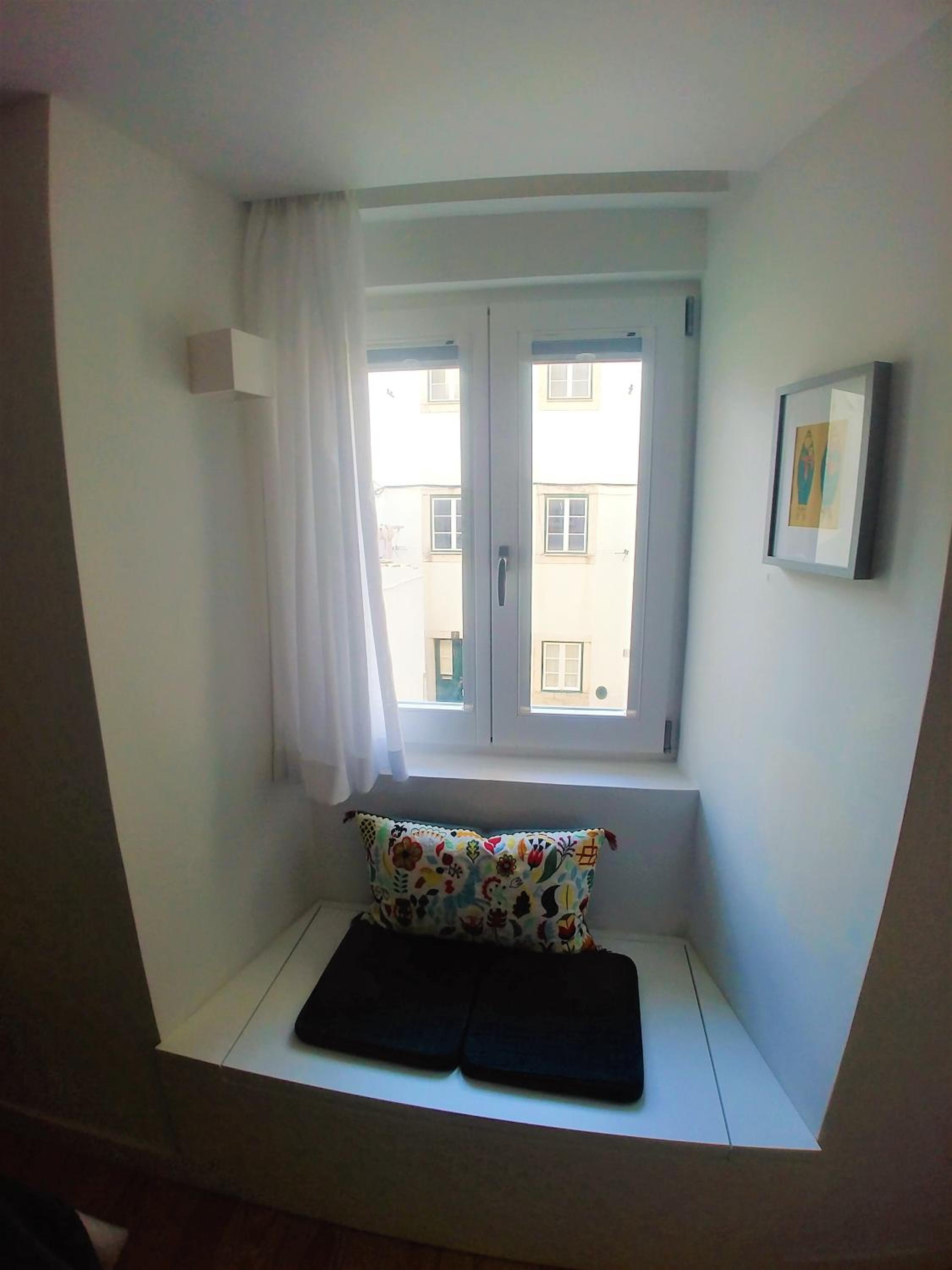 Studio Apartment - Photo 8