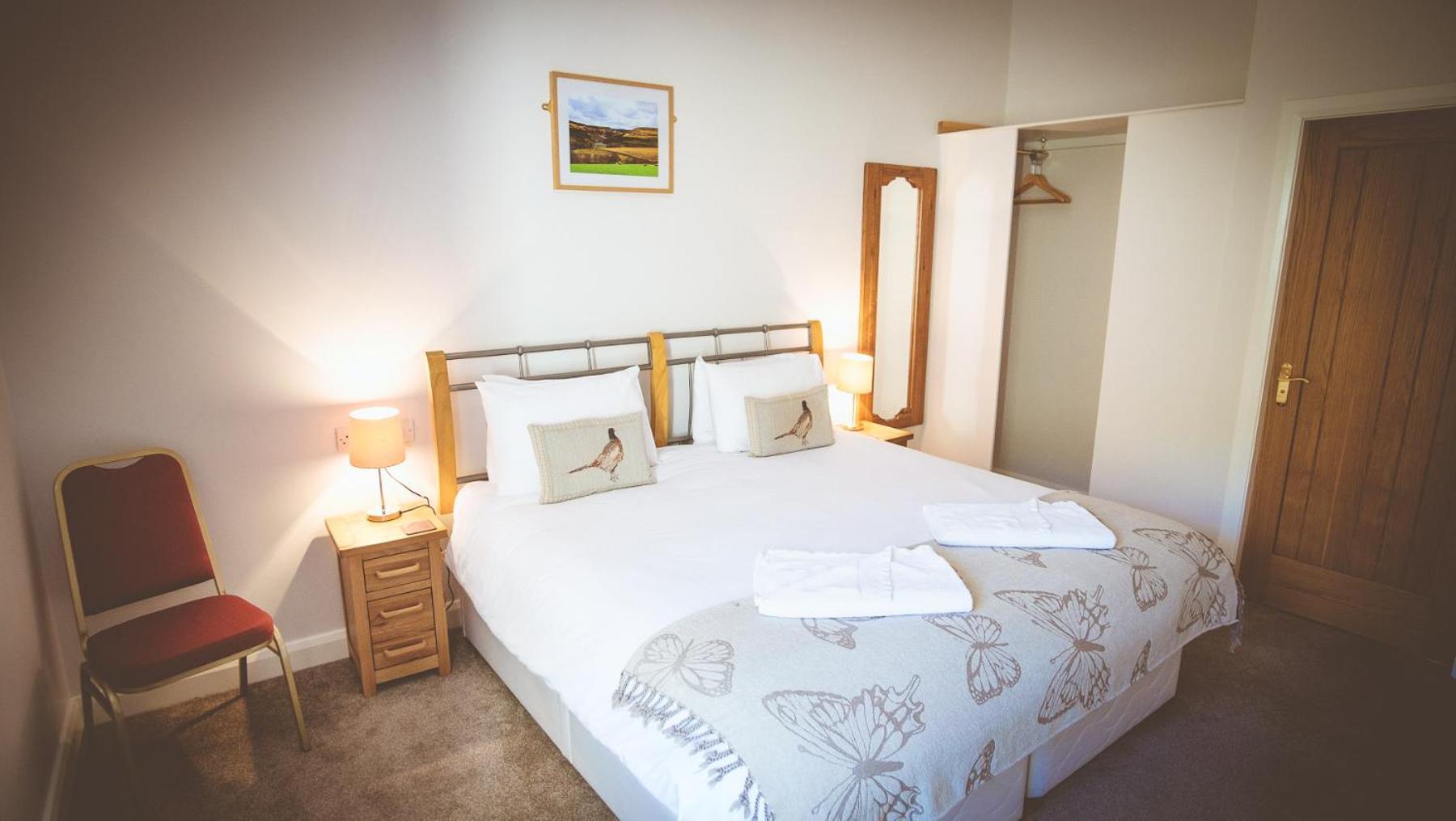 Double or Twin Room with Shower photo 1