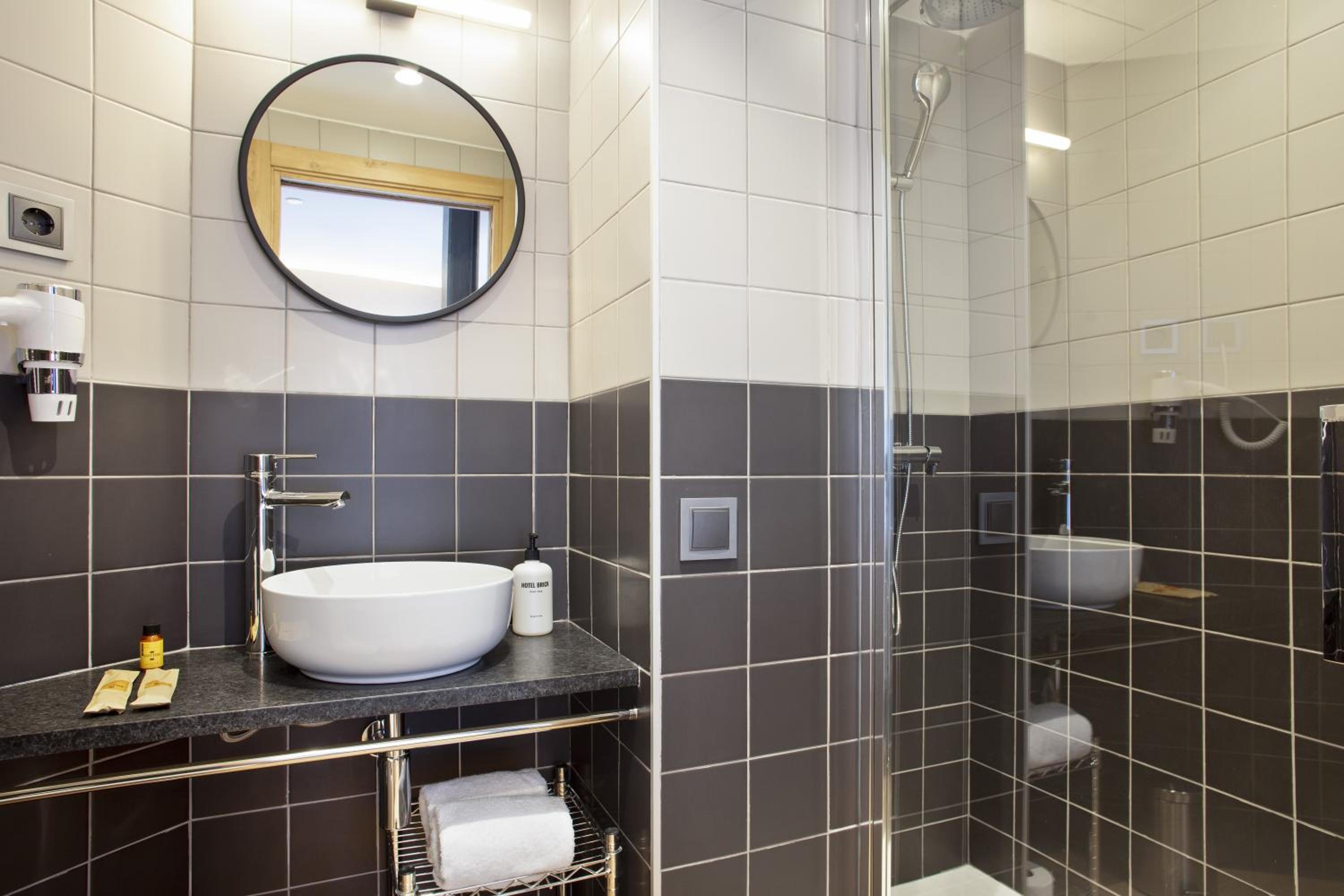 Double or Twin Room photo 2