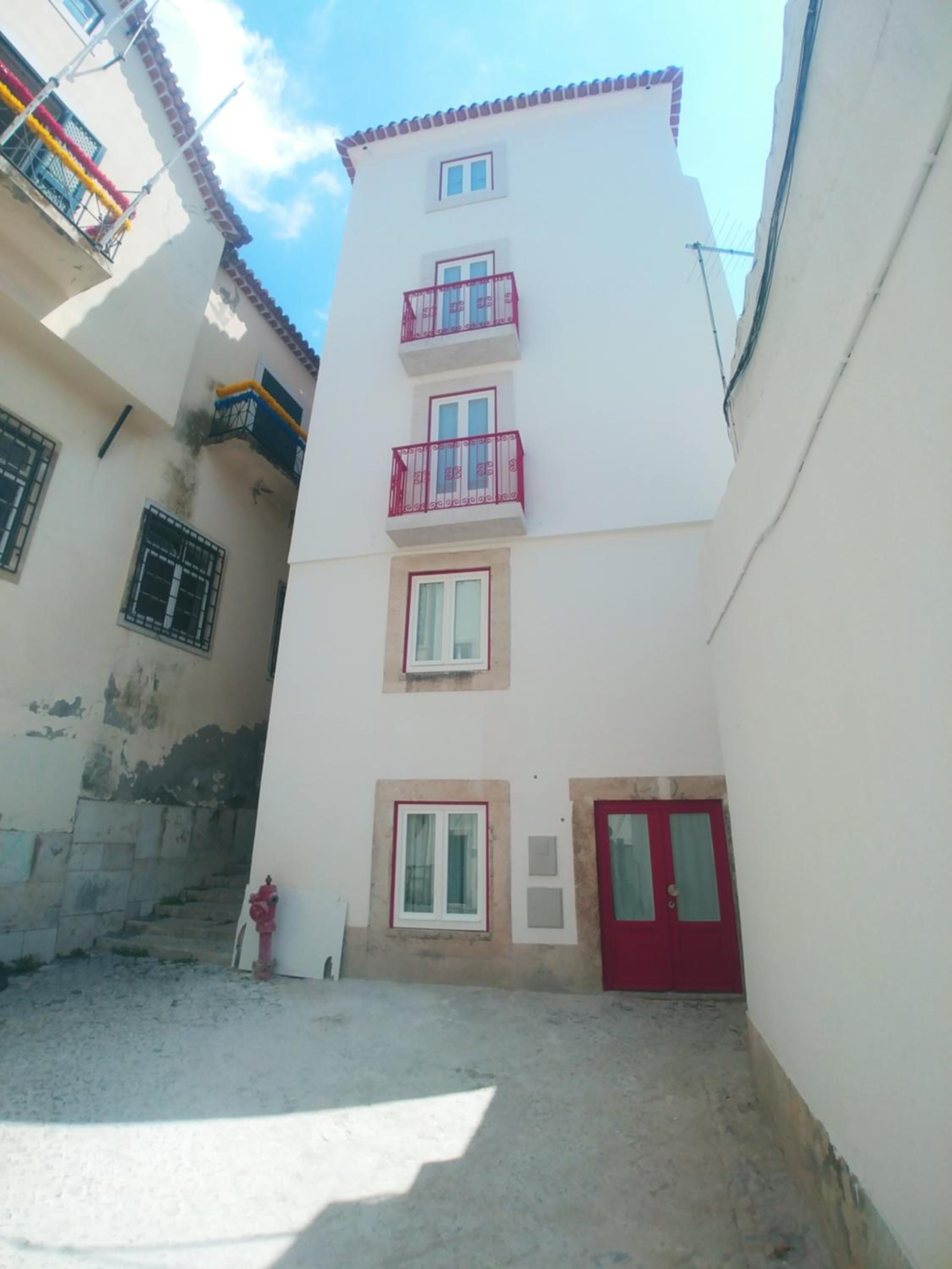 Studio Apartment - Photo 6